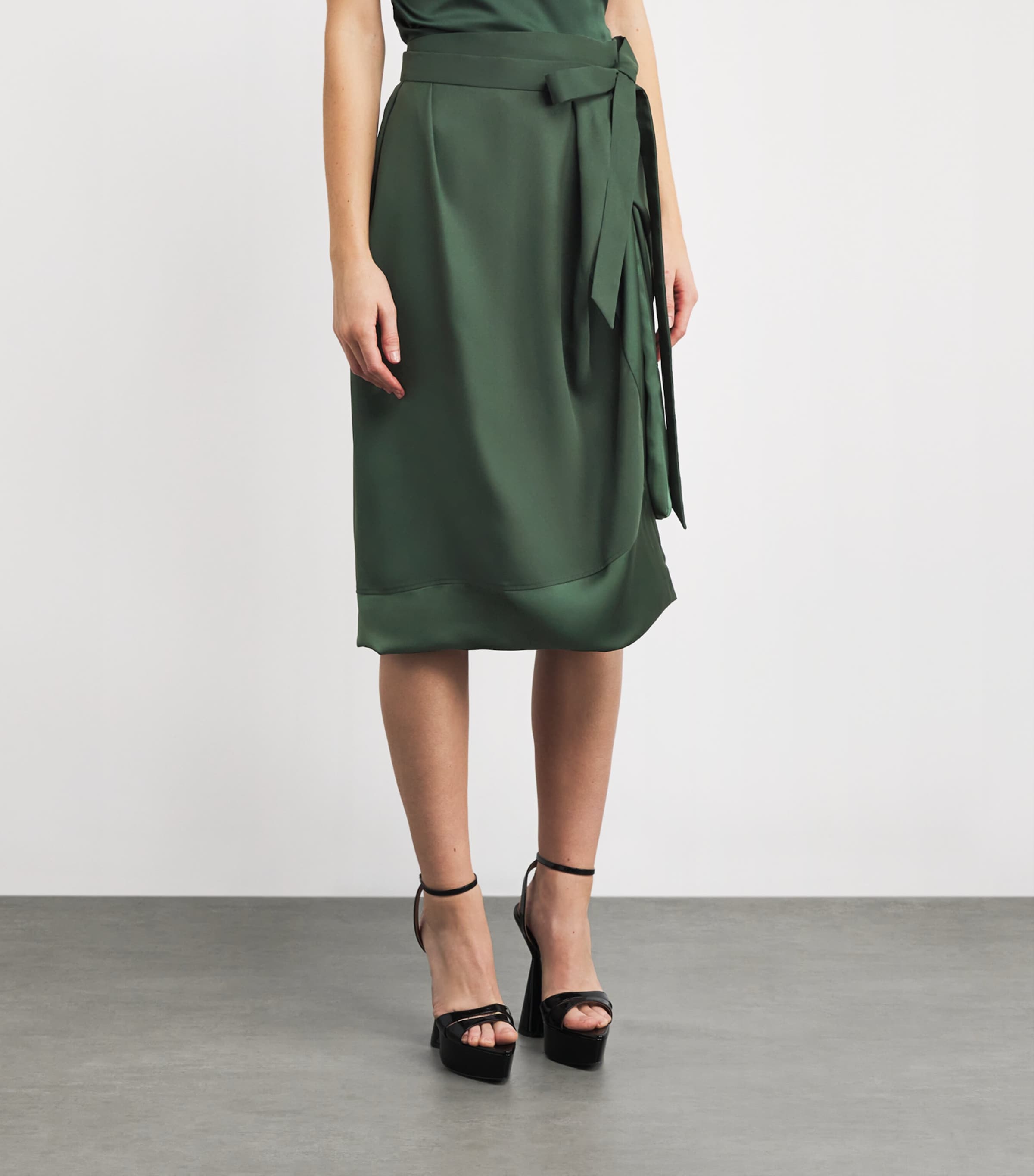 Zora Midi Skirt GREEN Image 3