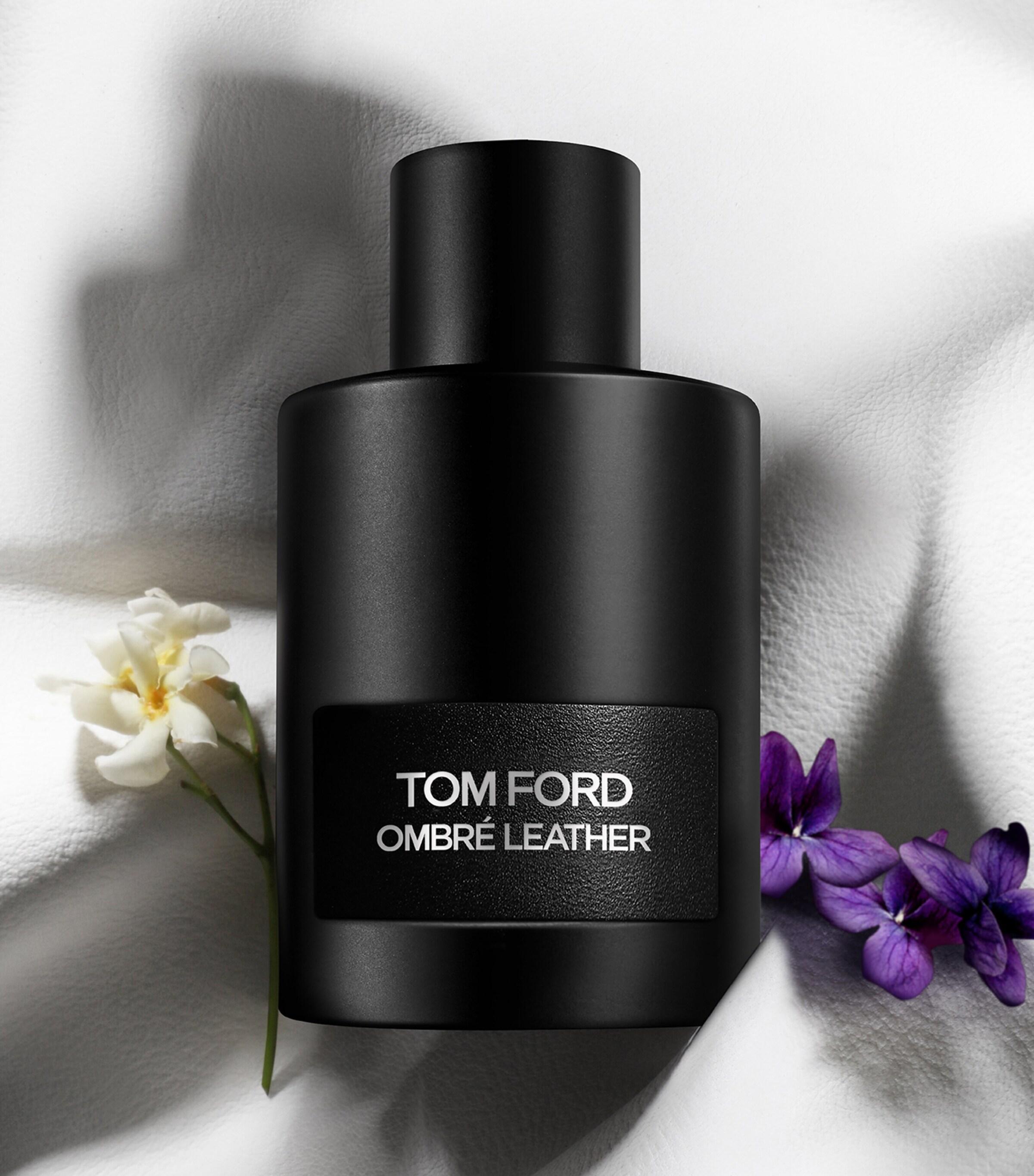 Ombré Leather Eau de Parfum Fragrance Gift Set (100ml) NO COLOUR Image 2