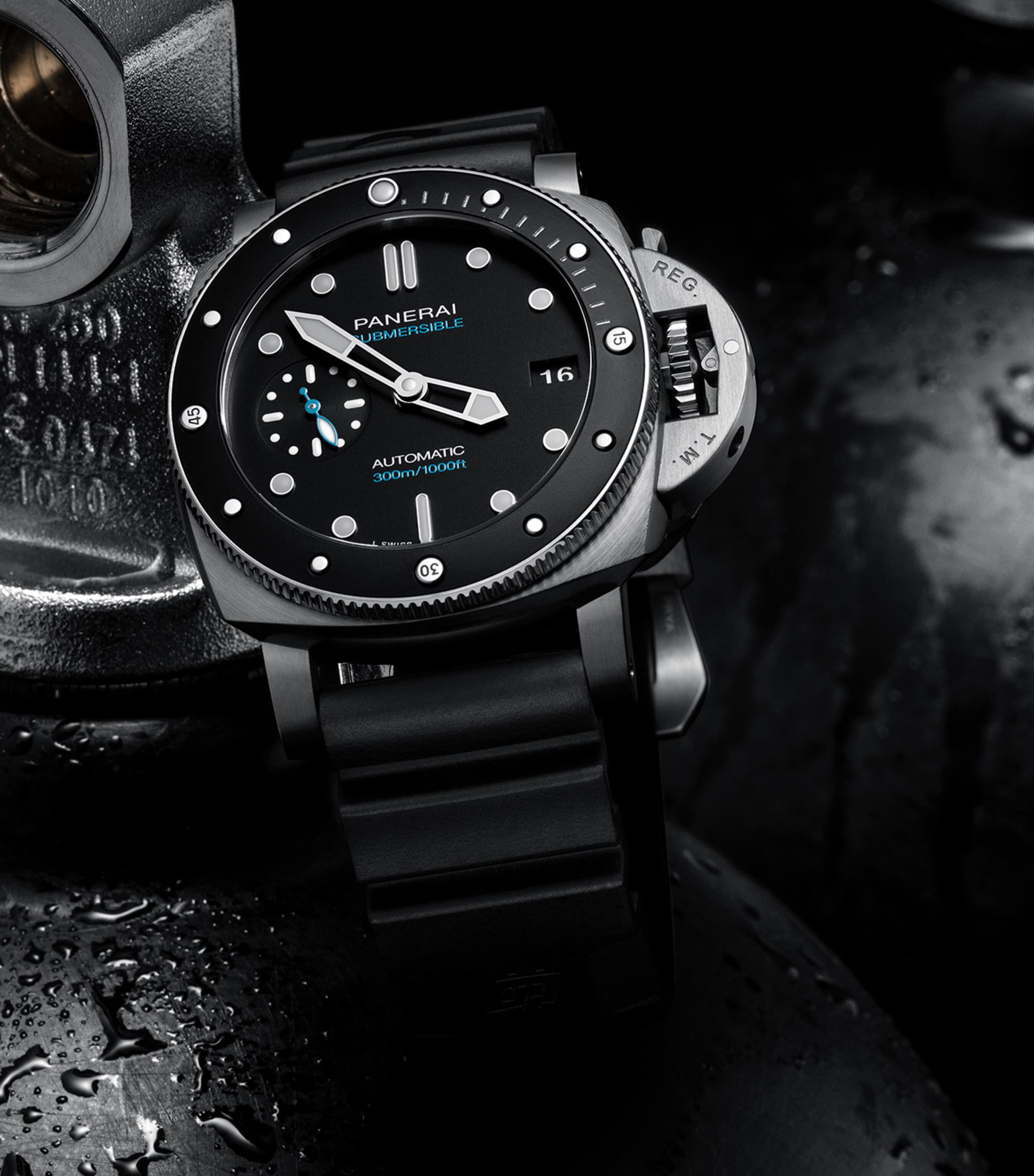Panerai Stainless Steel Submersible Watch 42mm Black Image 5