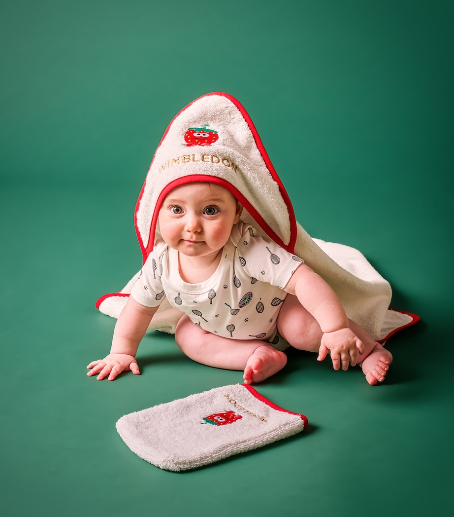 Christy x Wimbledon Mini Strawberry Bundle Strawberry Image 4
