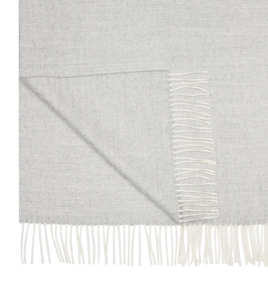 Herringbone Wool Throw (180cm x 130cm) HERRINGBONE PALE Image 2