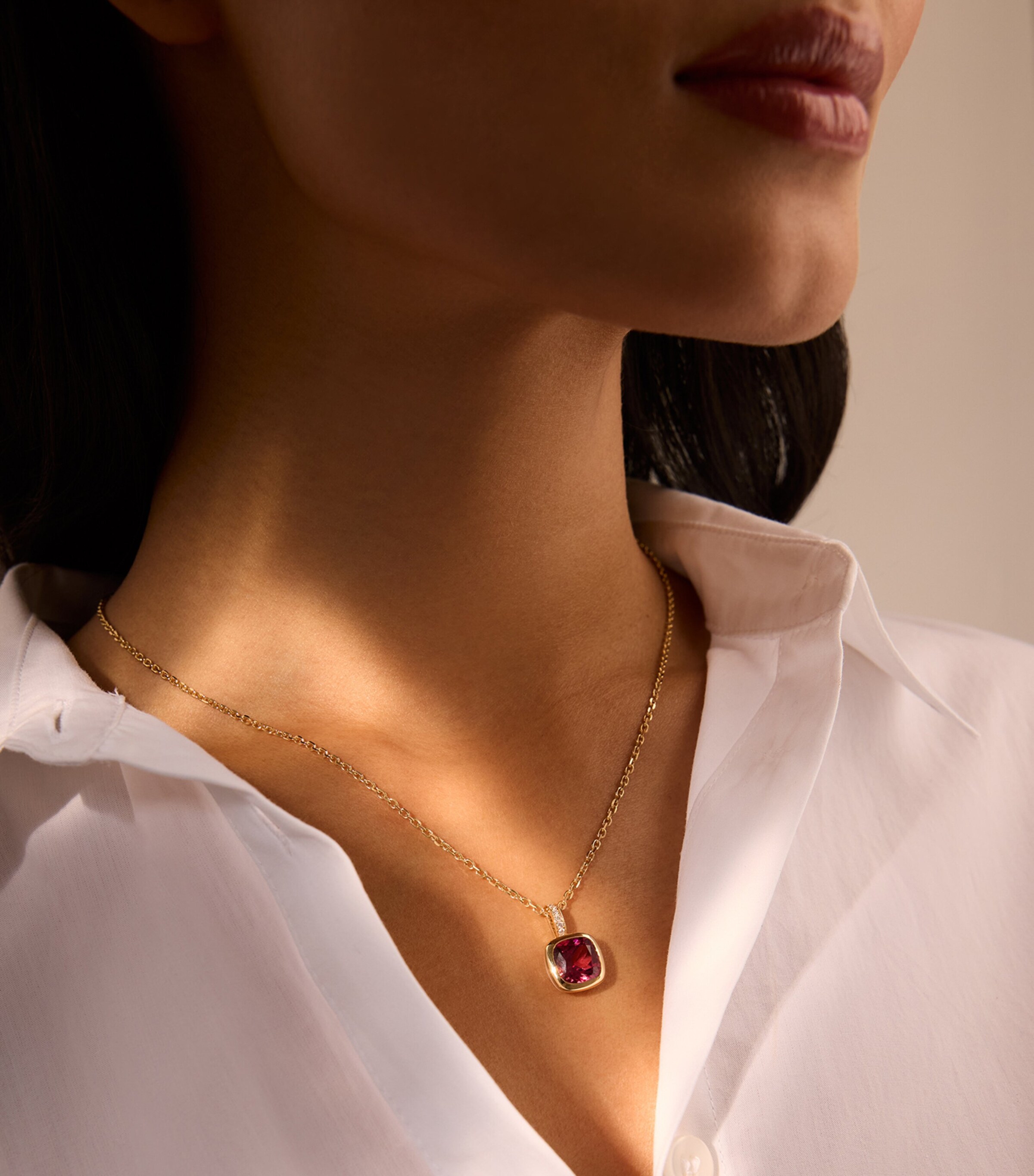 Boodles Yellow Gold, Diamond and Tourmaline Dolce Vita Pendant Yellow Gold Image 2