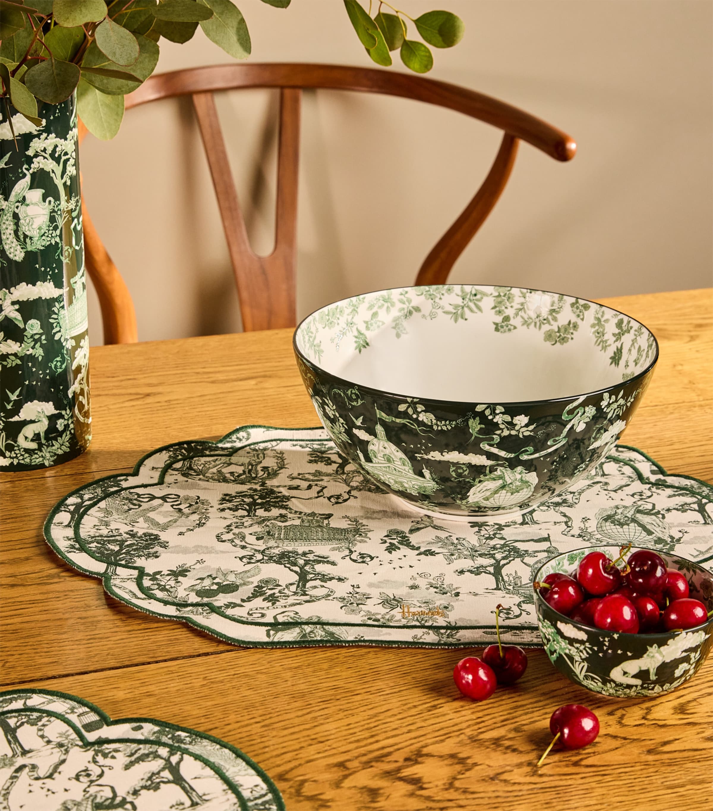 Fine Bone China Toile Bowl (30.5cm) GREEN Image 4