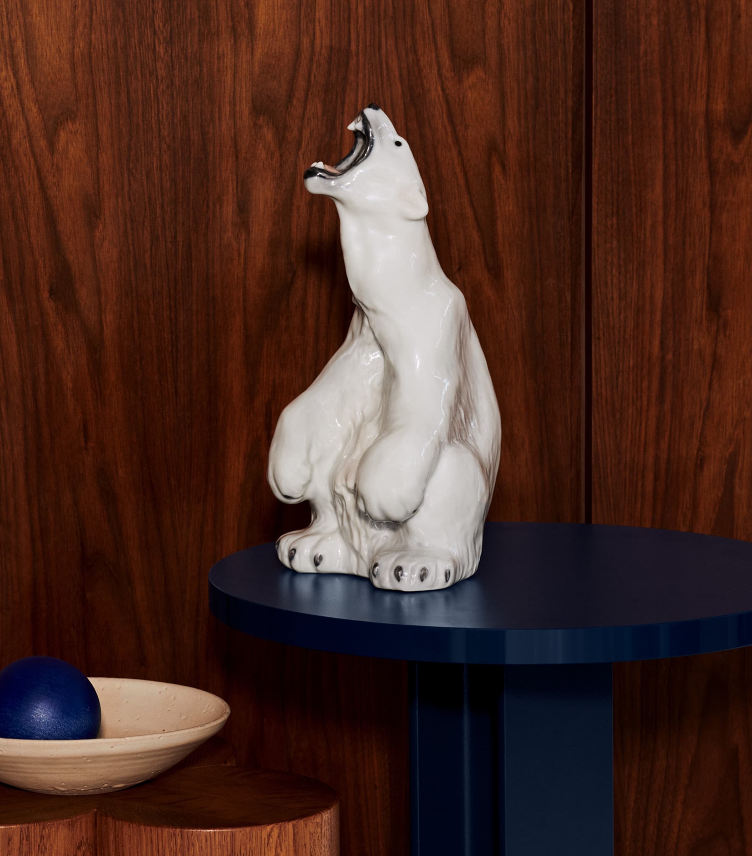 Porcelain Polar Bear Figurine (33cm) MULTI Image 2
