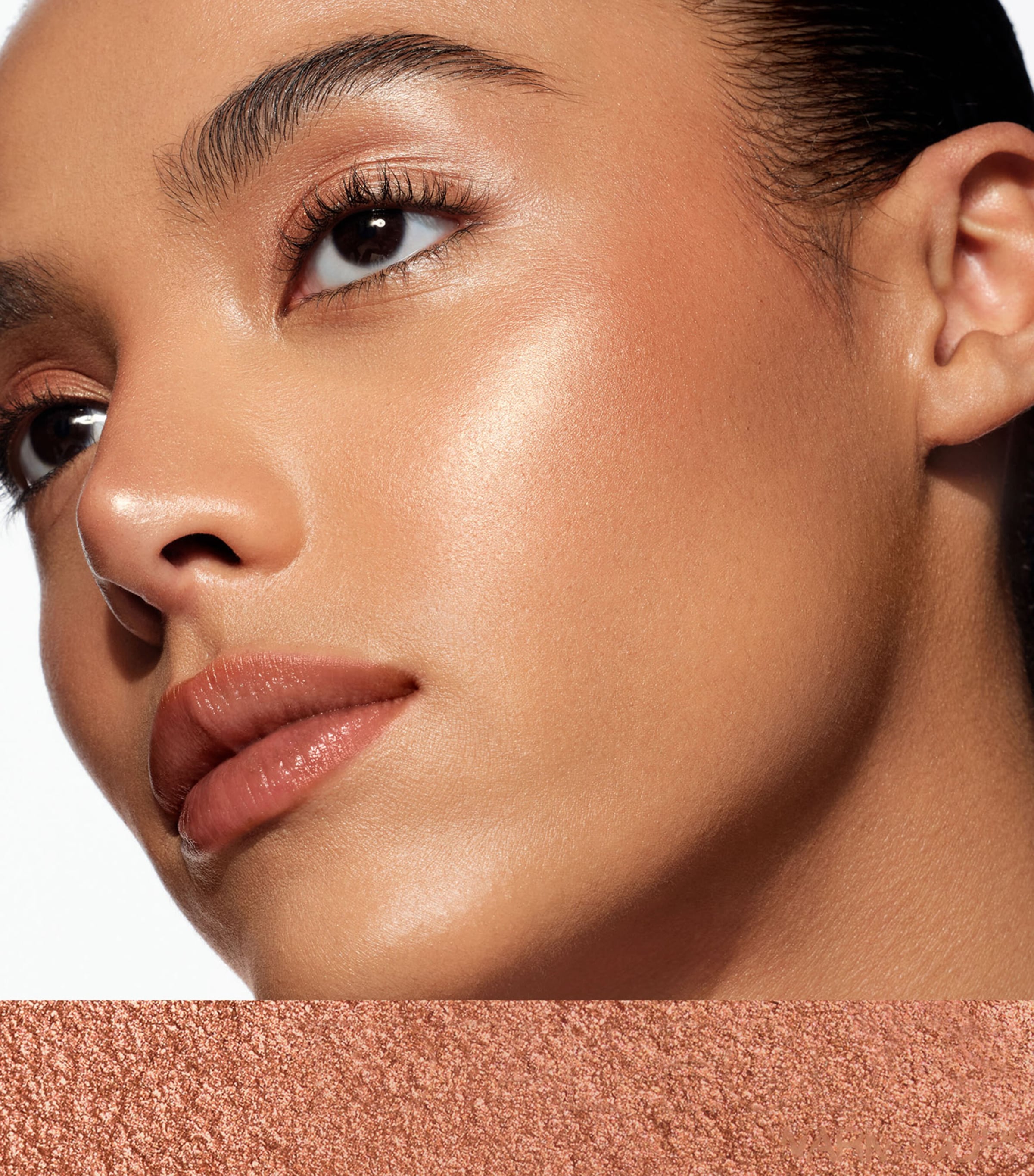 Light Reflecting Luminising Powder TOTAL ECLIPSE Image 3