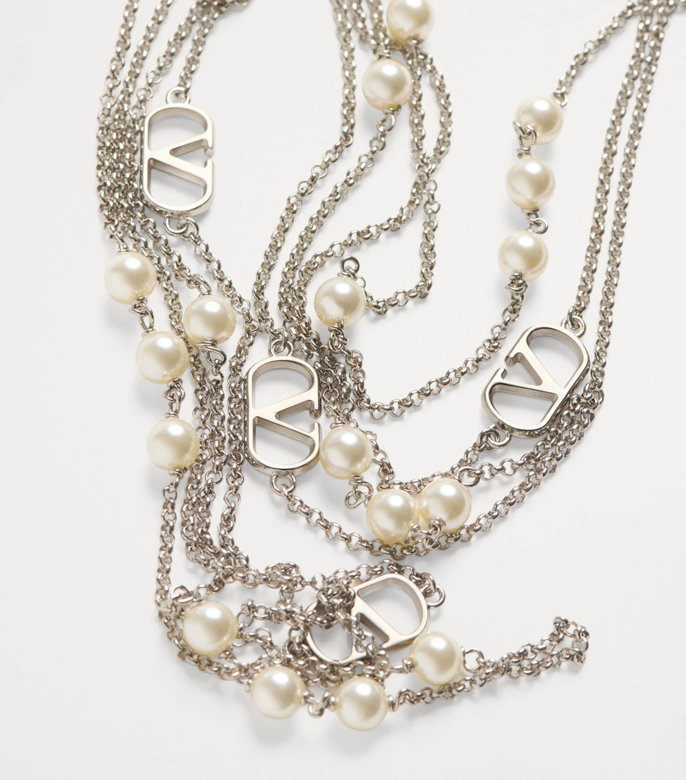 Faux Pearl VLogo Signature Necklace 6RU Image 3