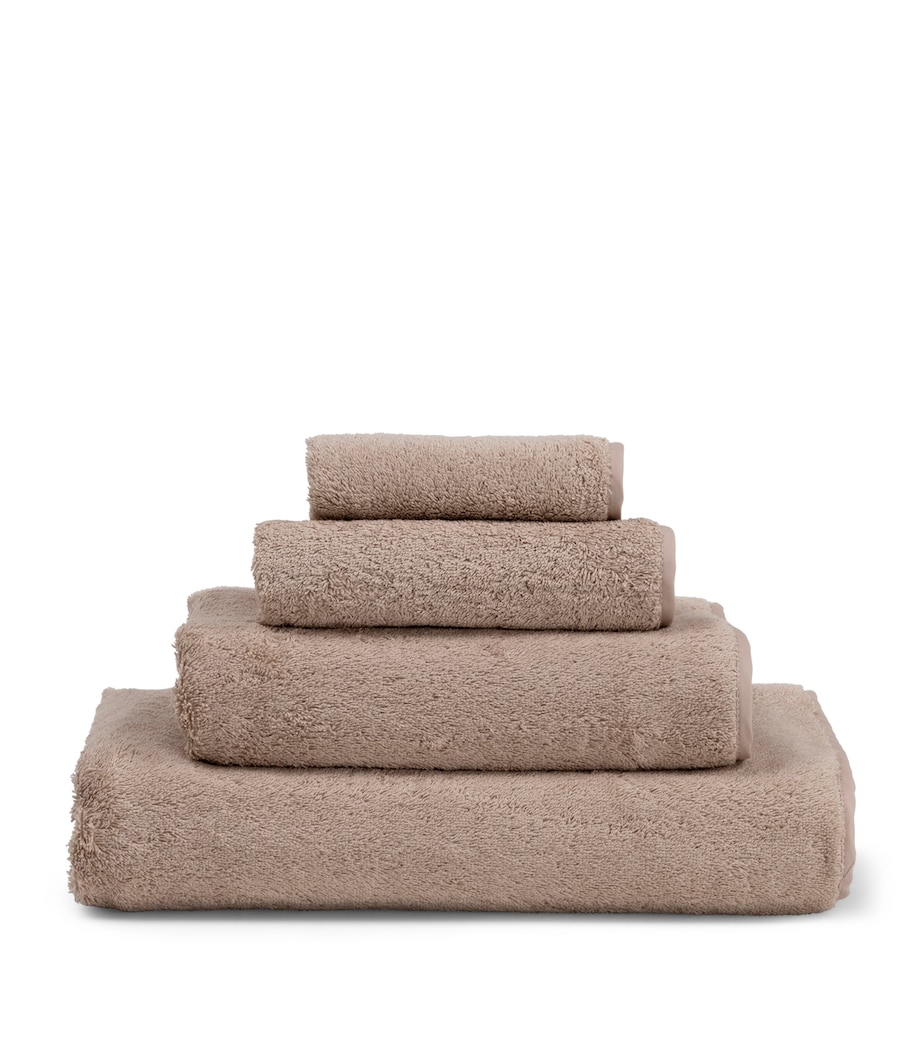 Frette Cotton Unito Hand Towel (60cm x 110cm) Misty Blush Image 1