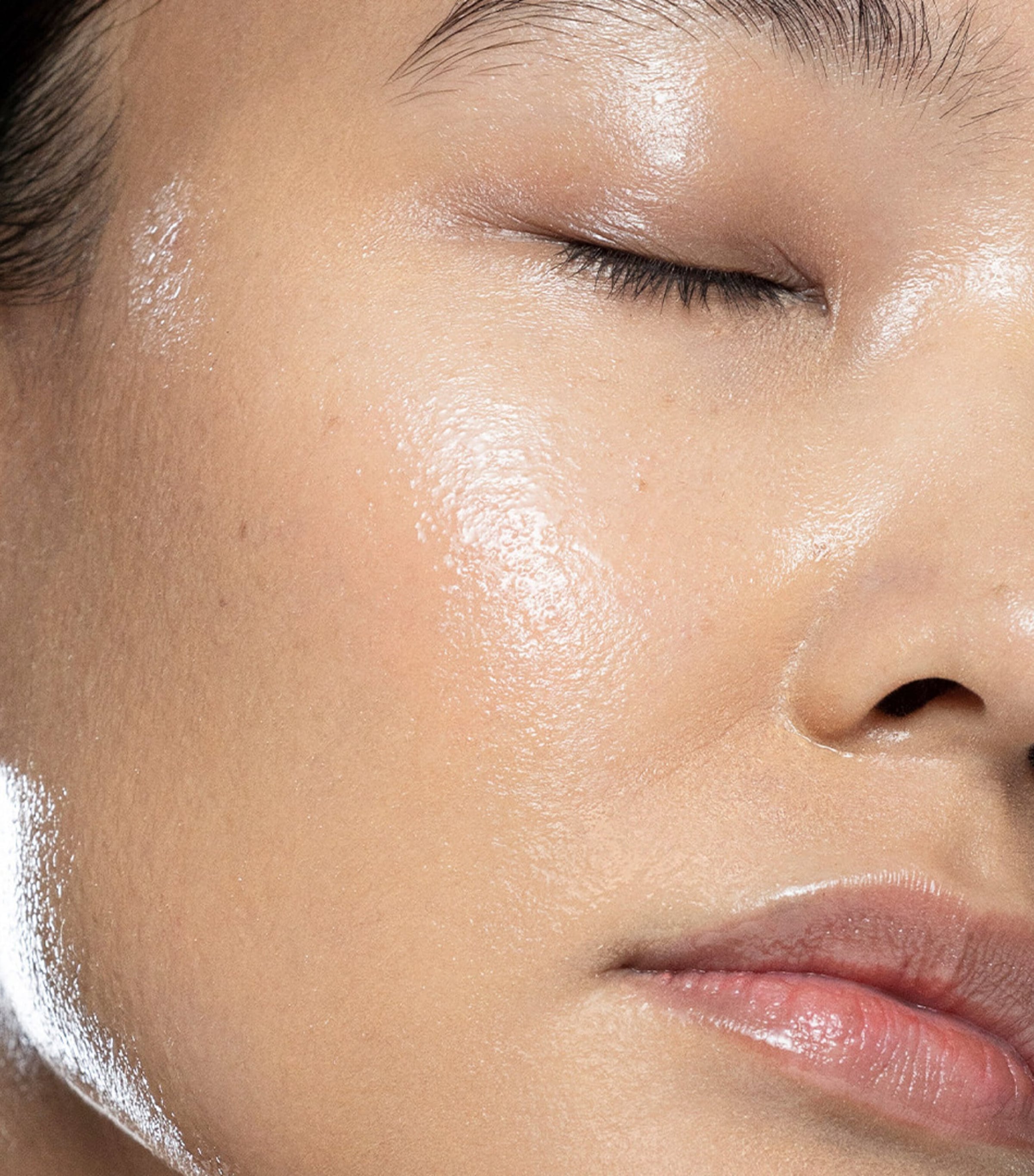 Hyaluronic Ceramide Mist (150ml) NO COLOUR Image 5