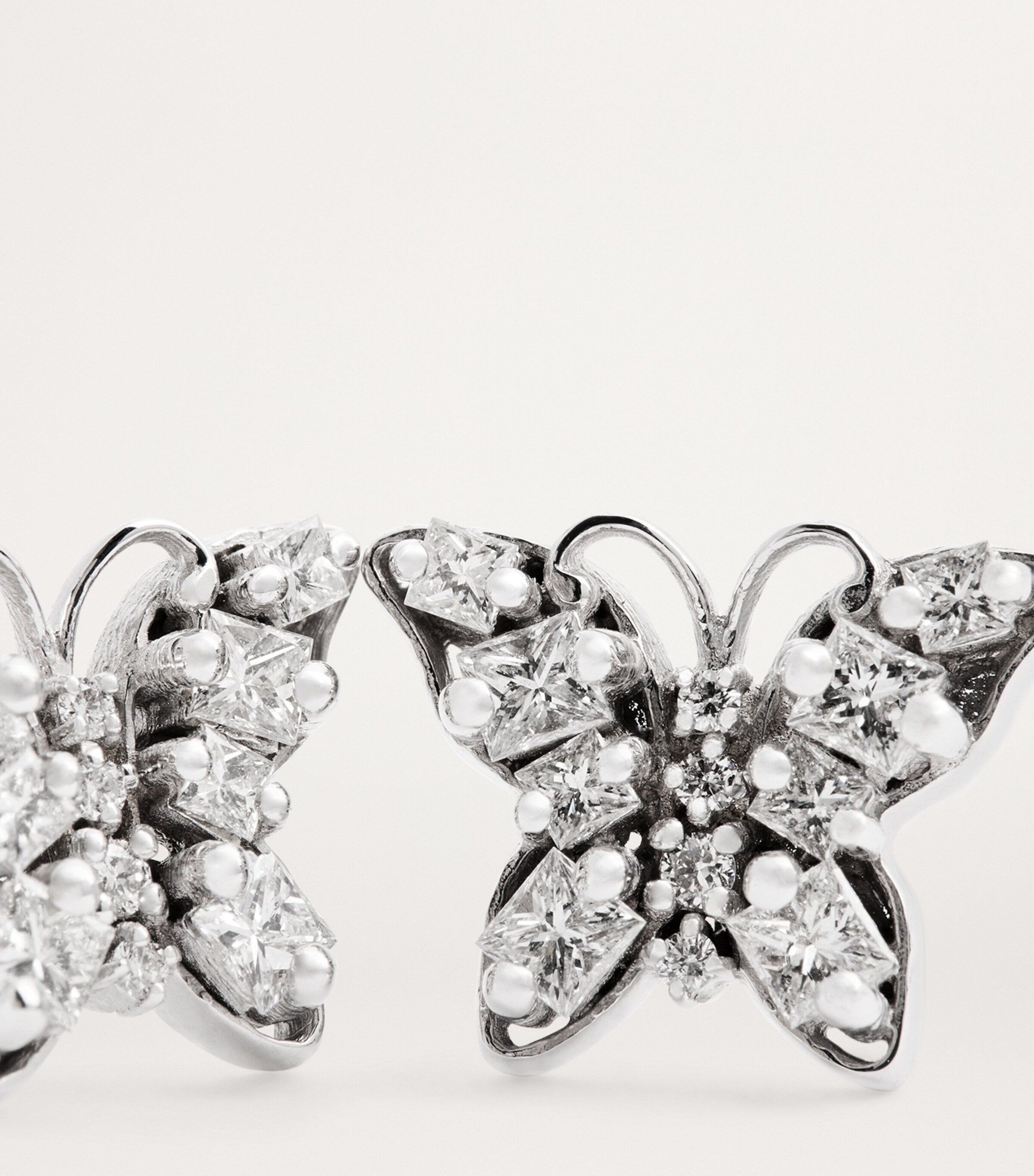 18K White Gold Diamond outlets Butterfly Stud Earrings D