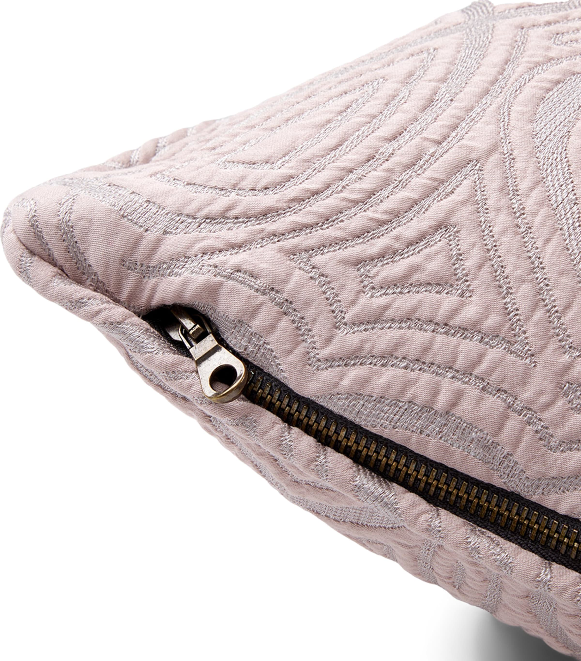 Corolles Cushion Cover (45cm x 45cm) LILAC Image 4