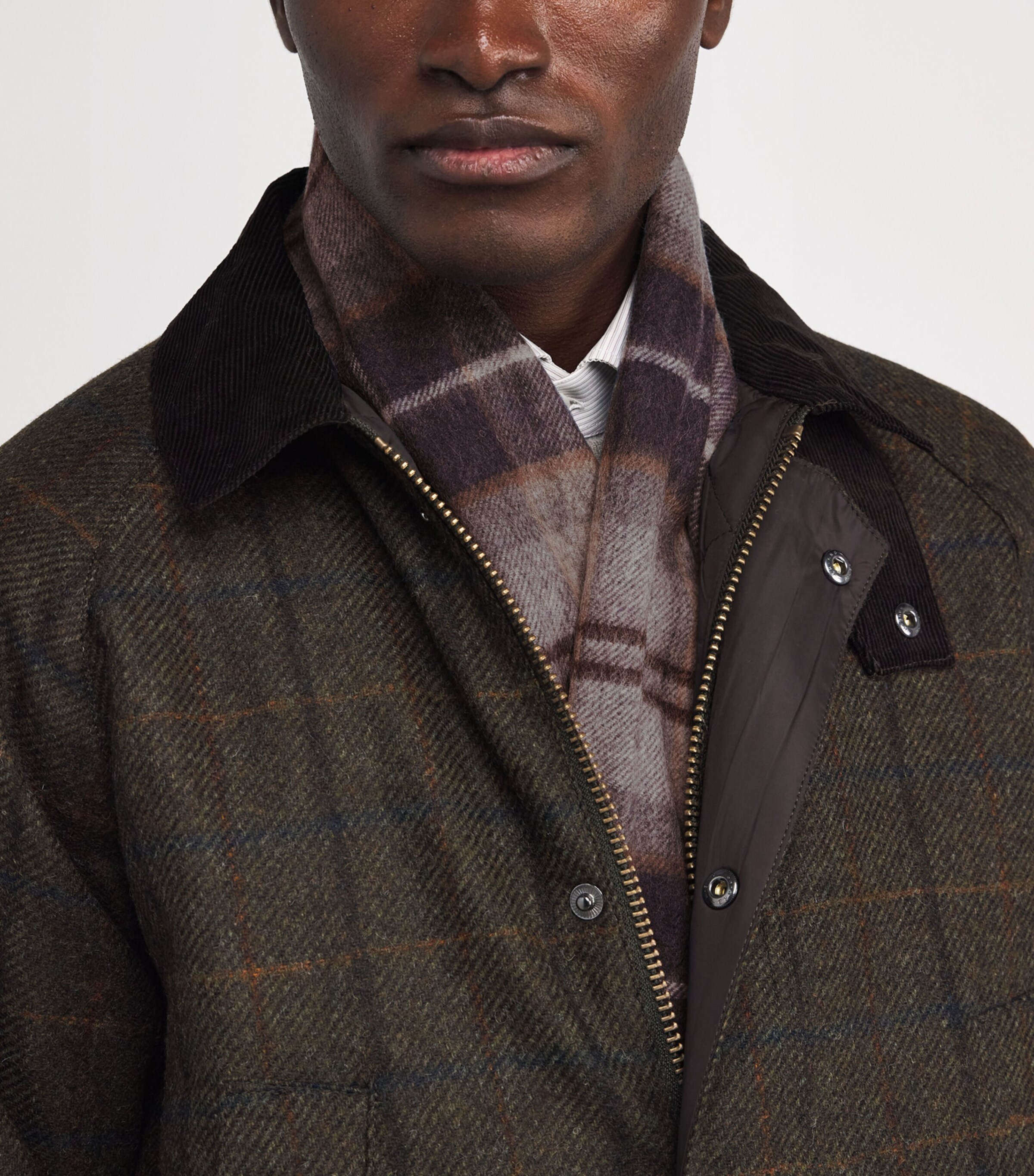 Barbour Wool-Cashmere Tartan Scarf Grey Midnight Tartan Image 3