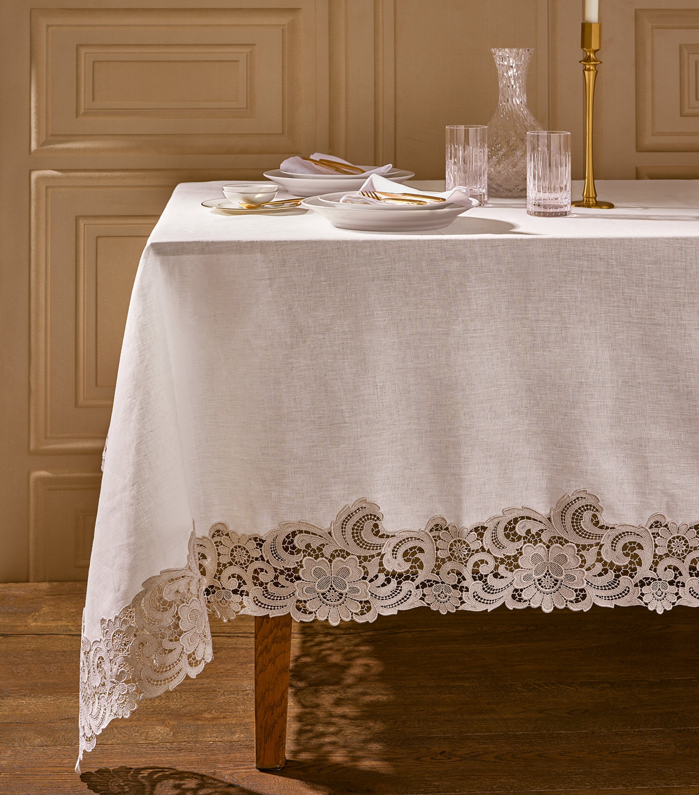 WEISSFEE Linen Paradise Tablecloth (180cm x 375cm) Snow Gold Image 2
