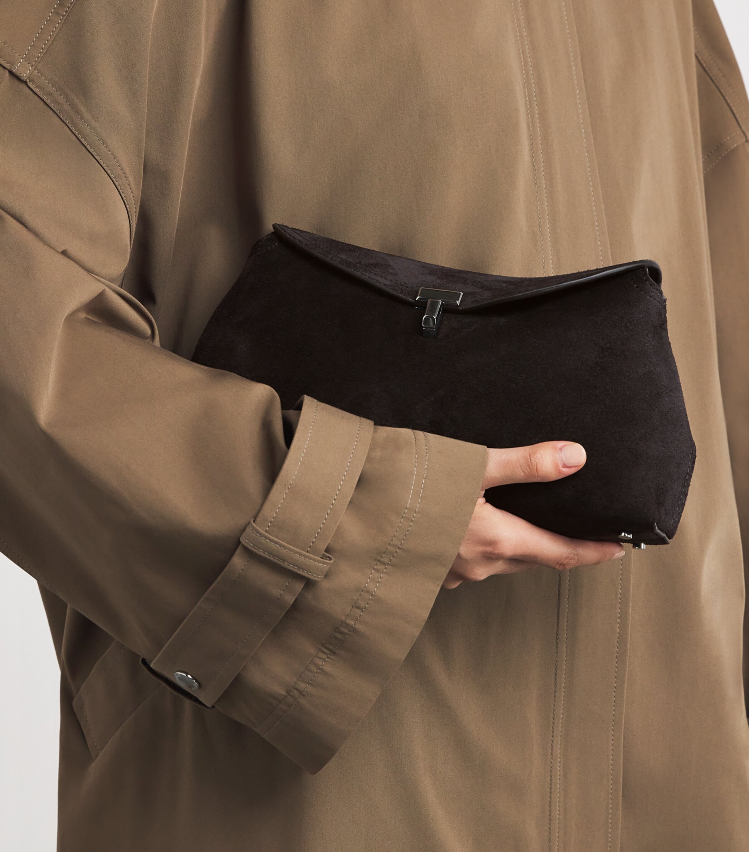 Suede T-Lock Clutch Bag 040 ESPRESSO Image 5