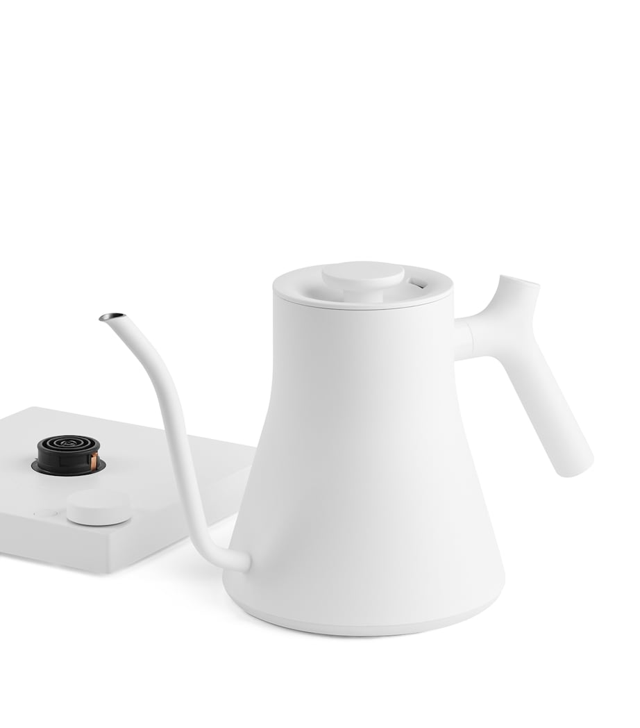 Stagg EKG Pro Electric Kettle MATTE WHITE Image 4