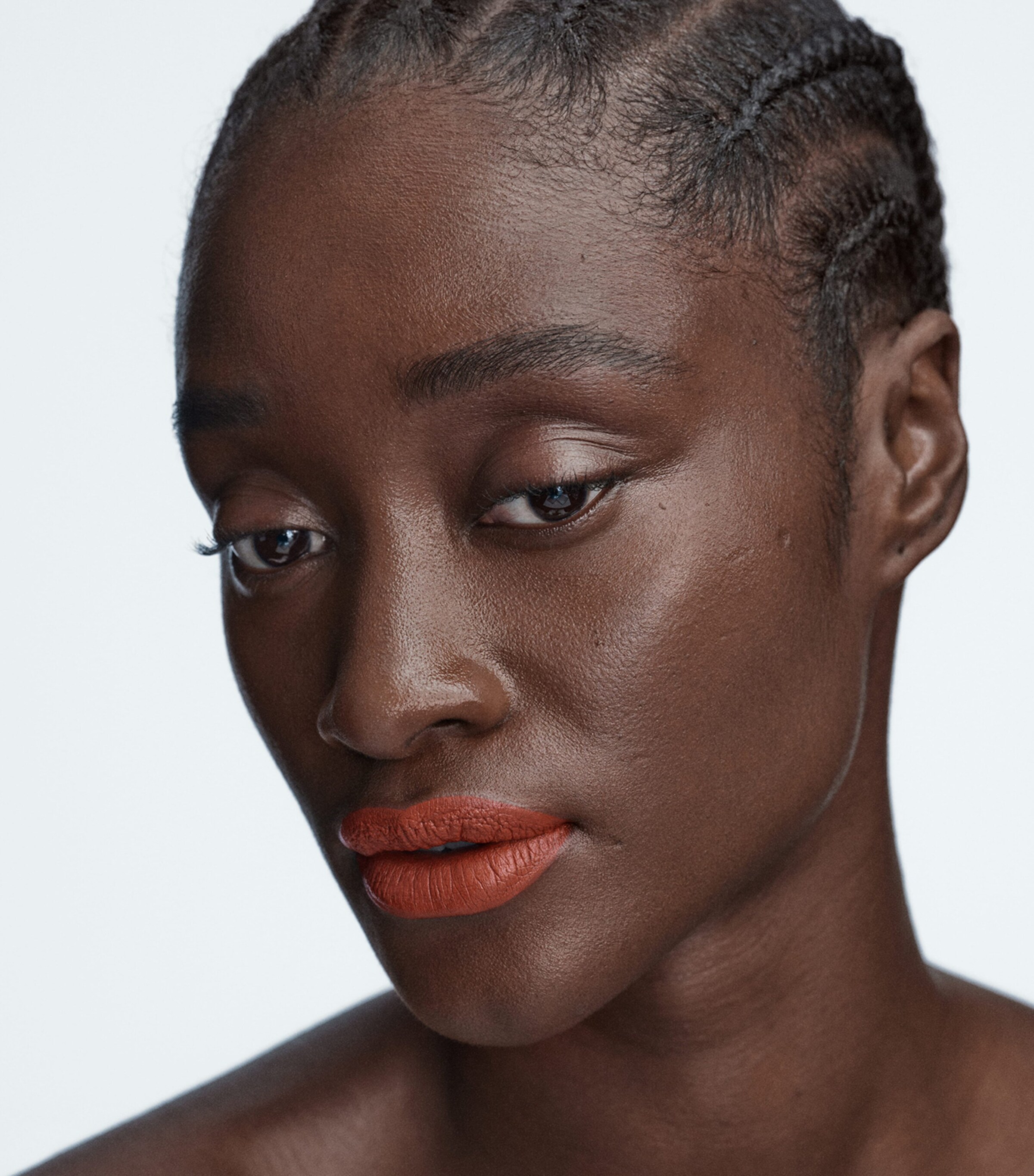 Matte Lipstick REUNION Image 6