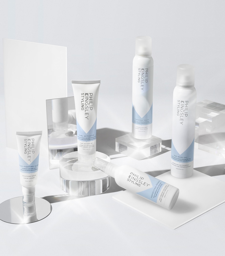 Perfecting Primer Spray (125ml) NO COLOUR Image 5