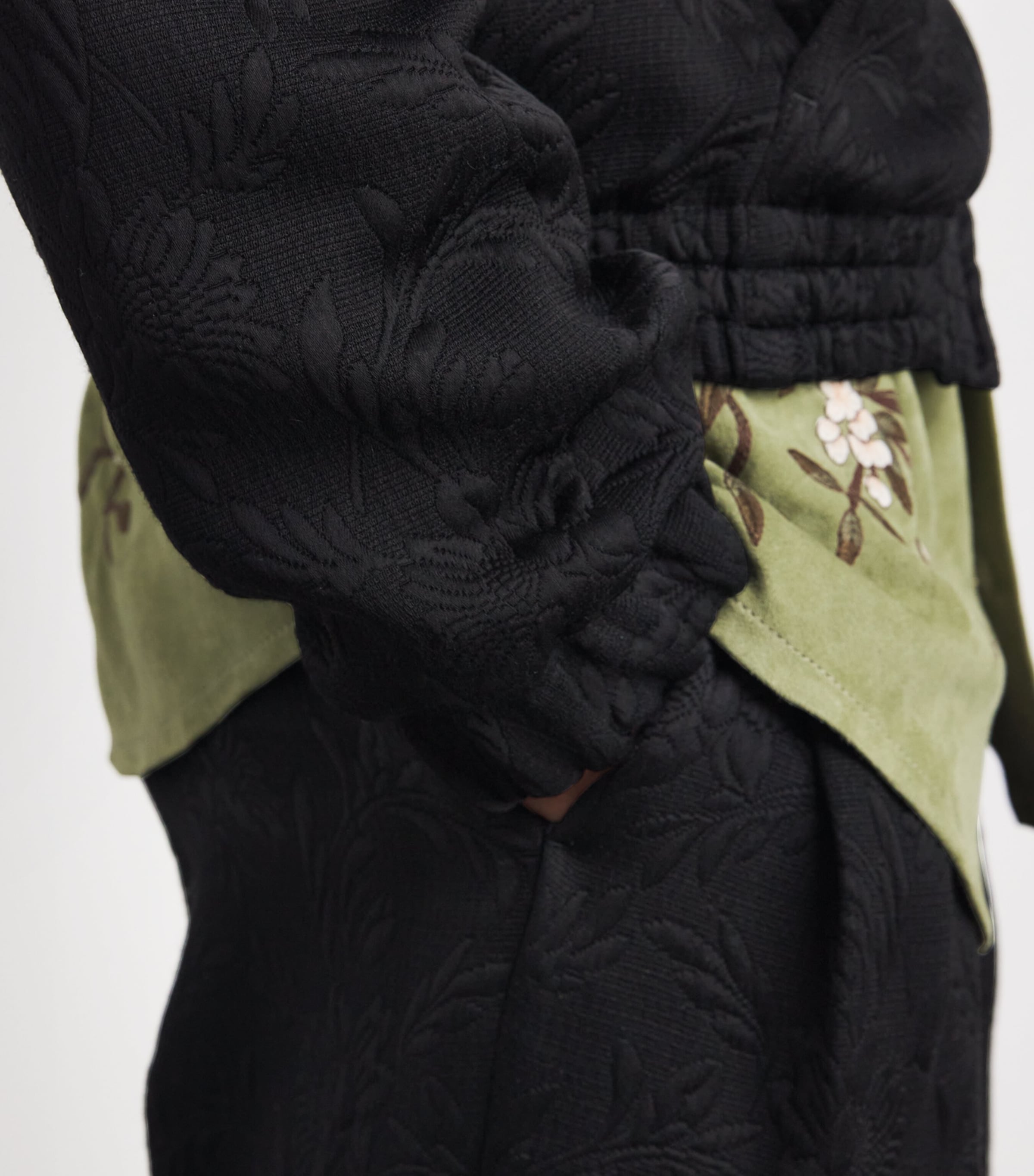 Floral Jacquard Trousers 900 BLACK Image 6