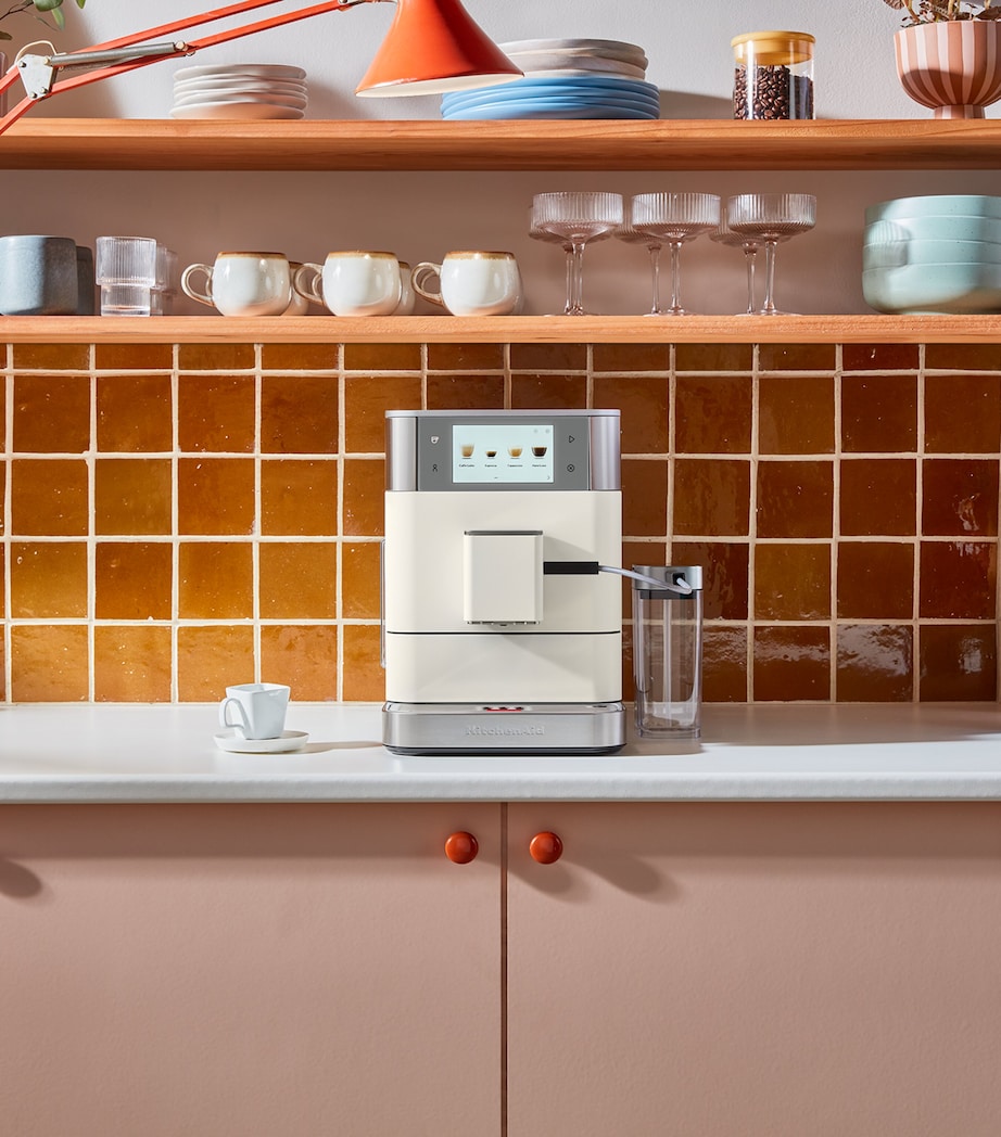 Fully Automatic Espresso Machine PORCELAIN WHITE Image 6