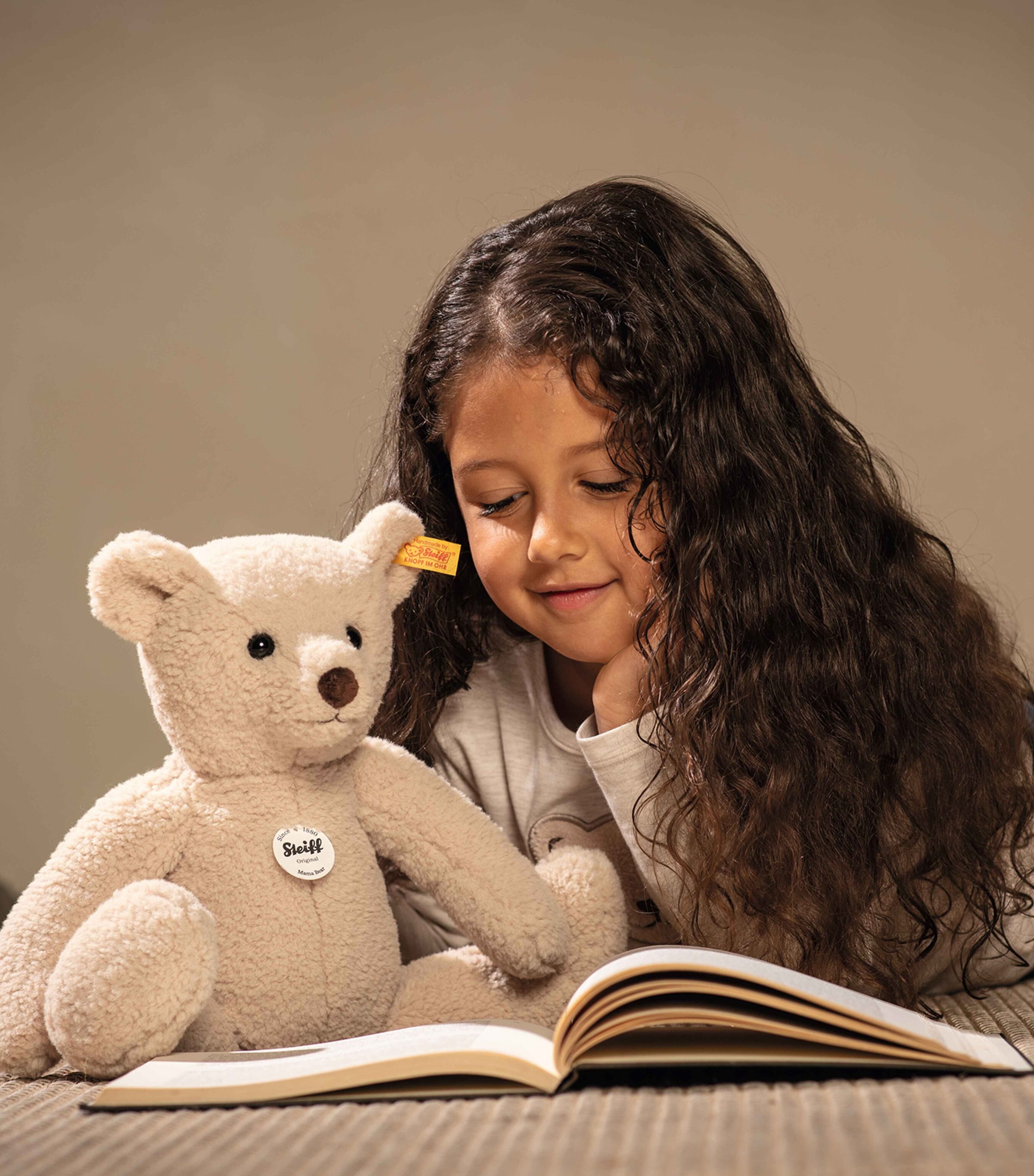 Mama Teddy Bear (36cm) MULTI Image 2