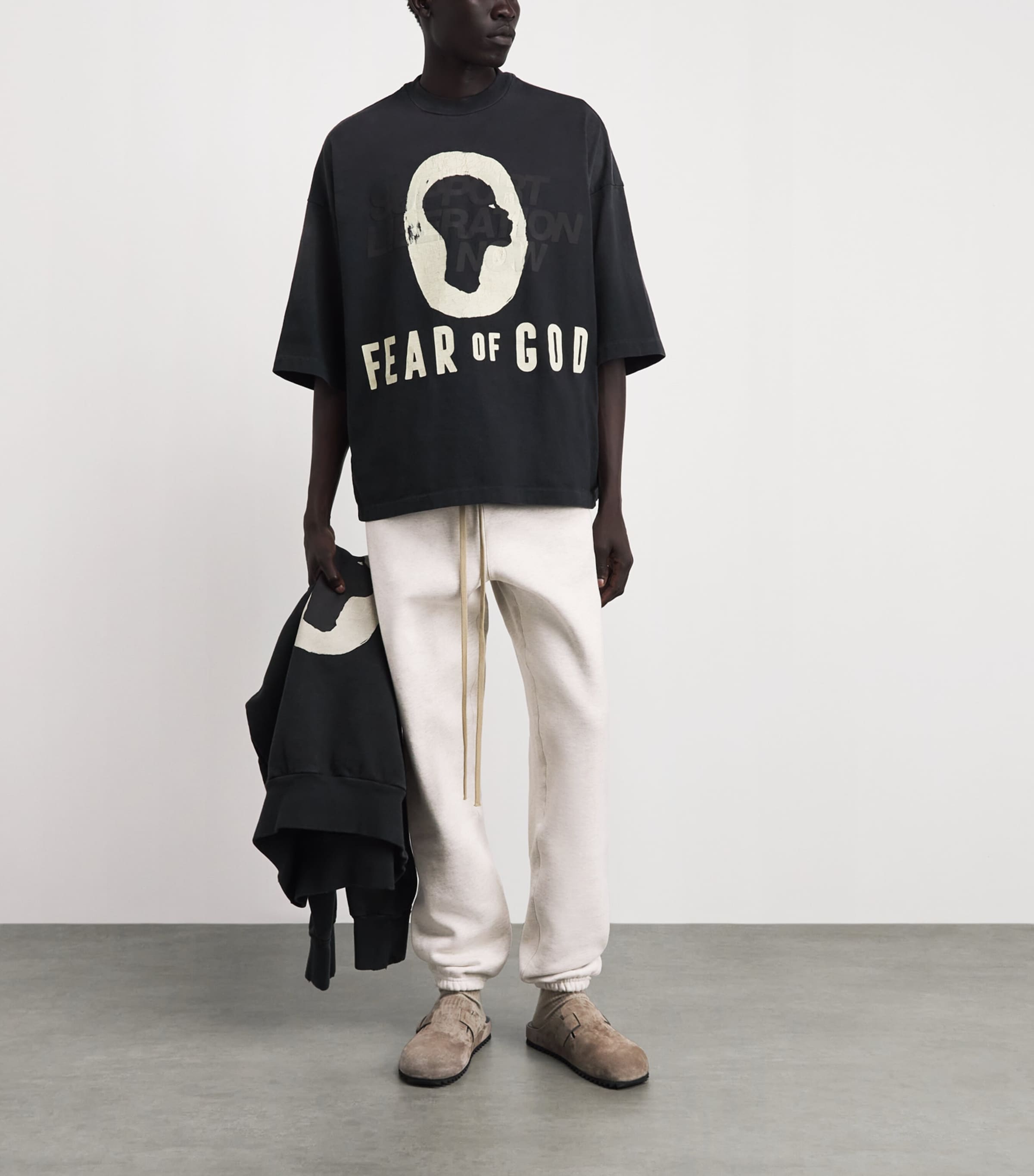 FEAR OF GOD ESSENTIALS Mens Cotton-Blend Sweatpants Oatmeal Heather Image 2