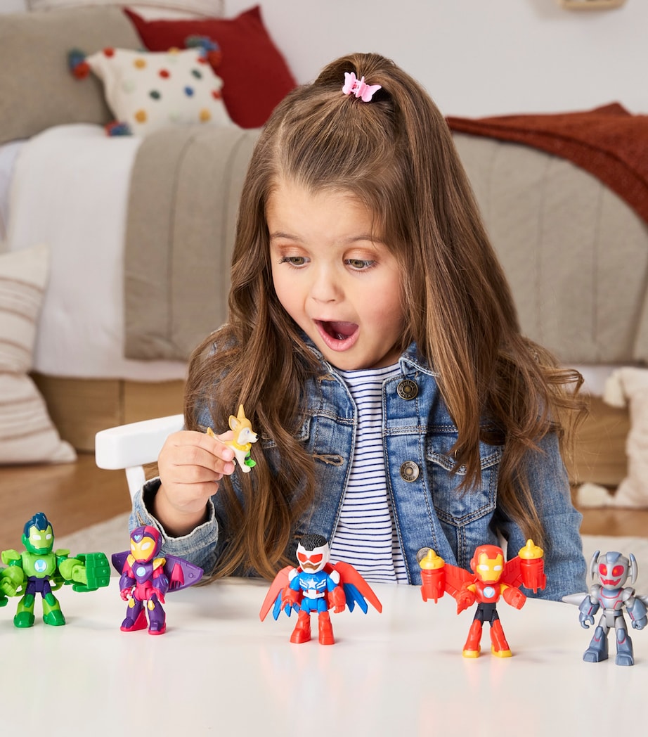 Iron Man and Armored-Up Avengers Figurine Set MULTI Image 5