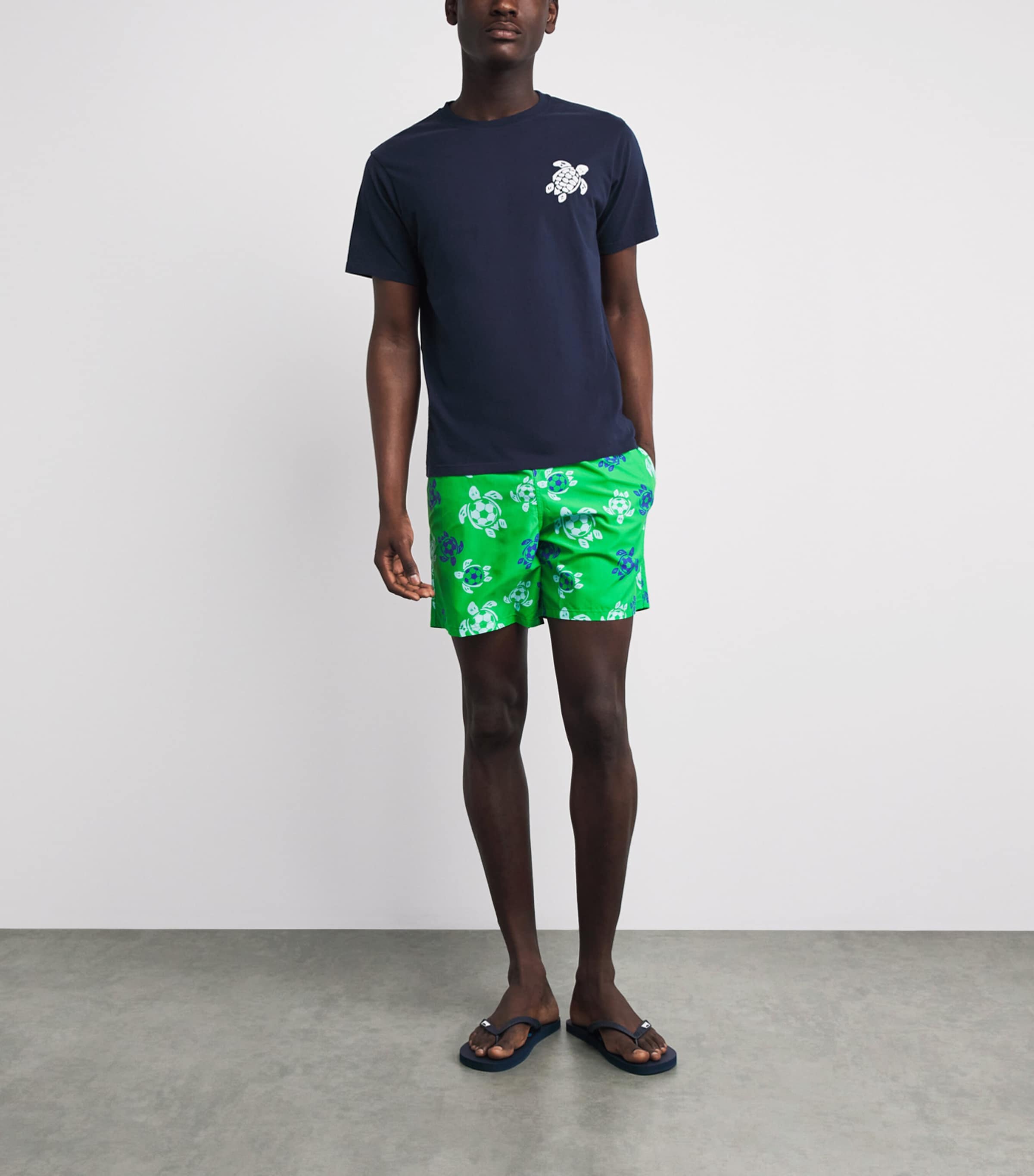 Vilebrequin Mens Organic Cotton Turtle T-Shirt Bleu Marine Image 2