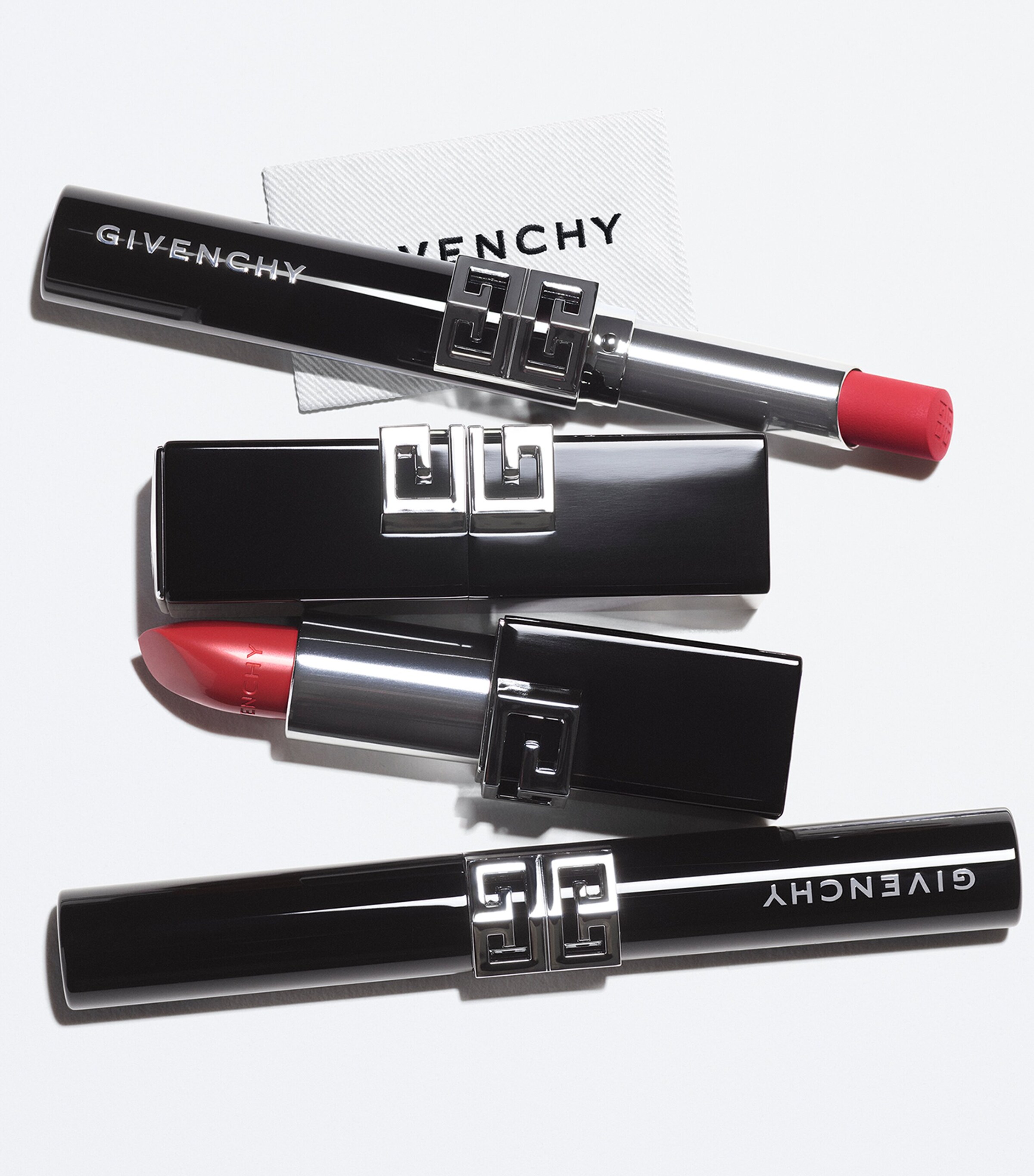 Givenchy Le Rouge Satin Silk High-Definition Lipstick Parisan Rogue Image 9
