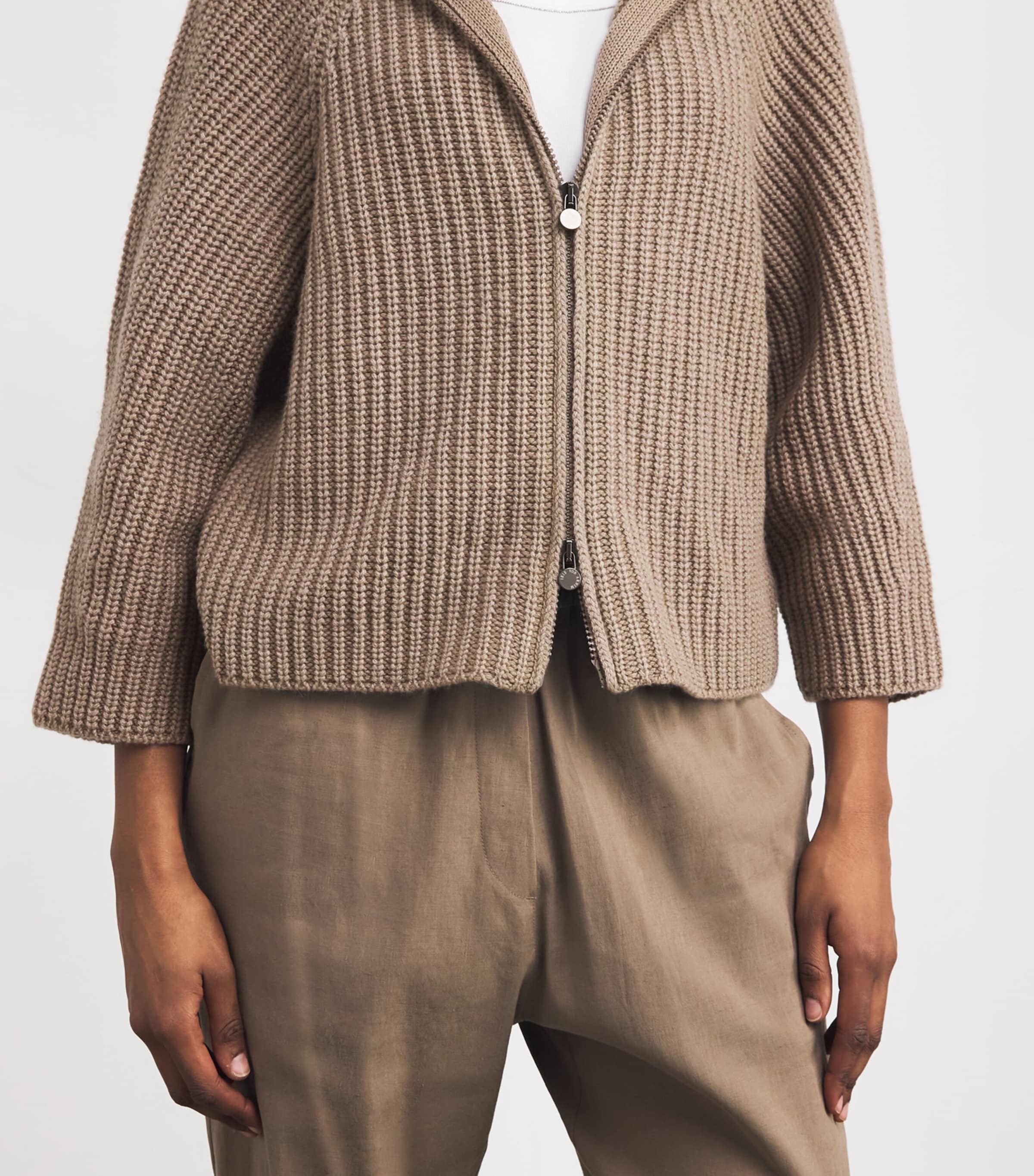IRIS VON ARNIM アイリスフォンアルニムカシミヤ100%カーディガン Iris Von Arnim Arista Cashmere Cardigan in Chalk