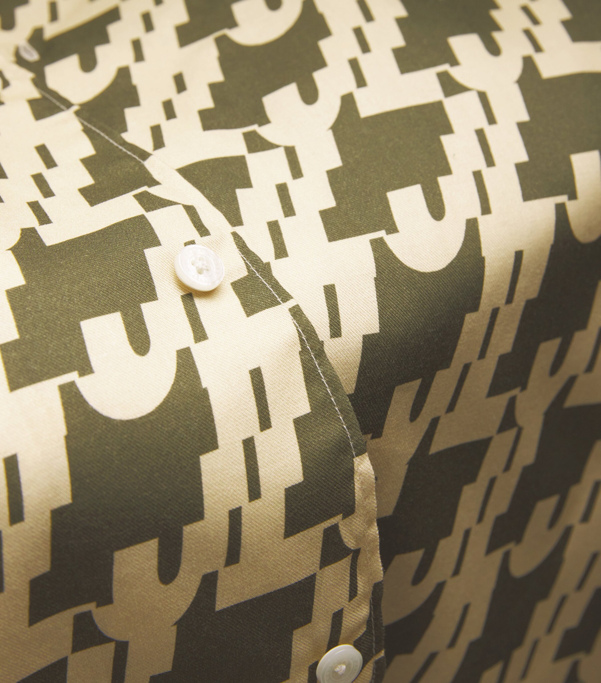 J Lindeberg Mens Ellis Border Resort Shirt Jl Glitch Kalam Image 6