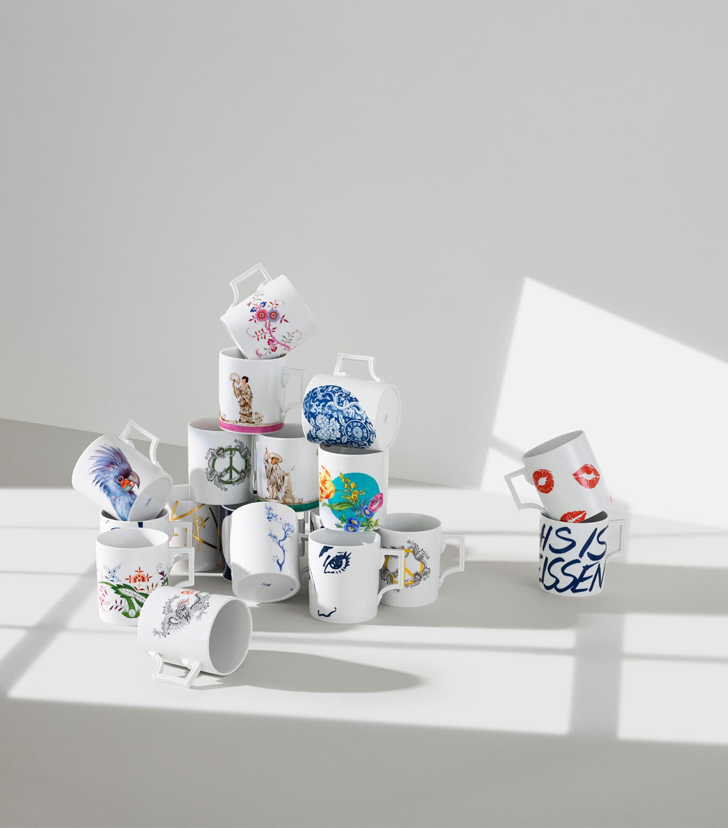 Porcelain Berlin Parrots Mug MULTI Image 6