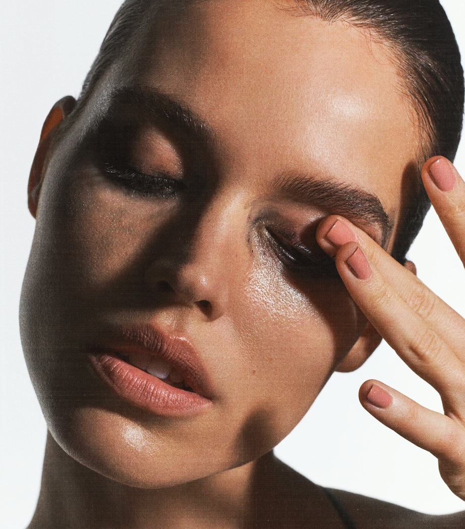 The Mantle Skin Conditioning Wash (150ml) NO COLOUR Image 3