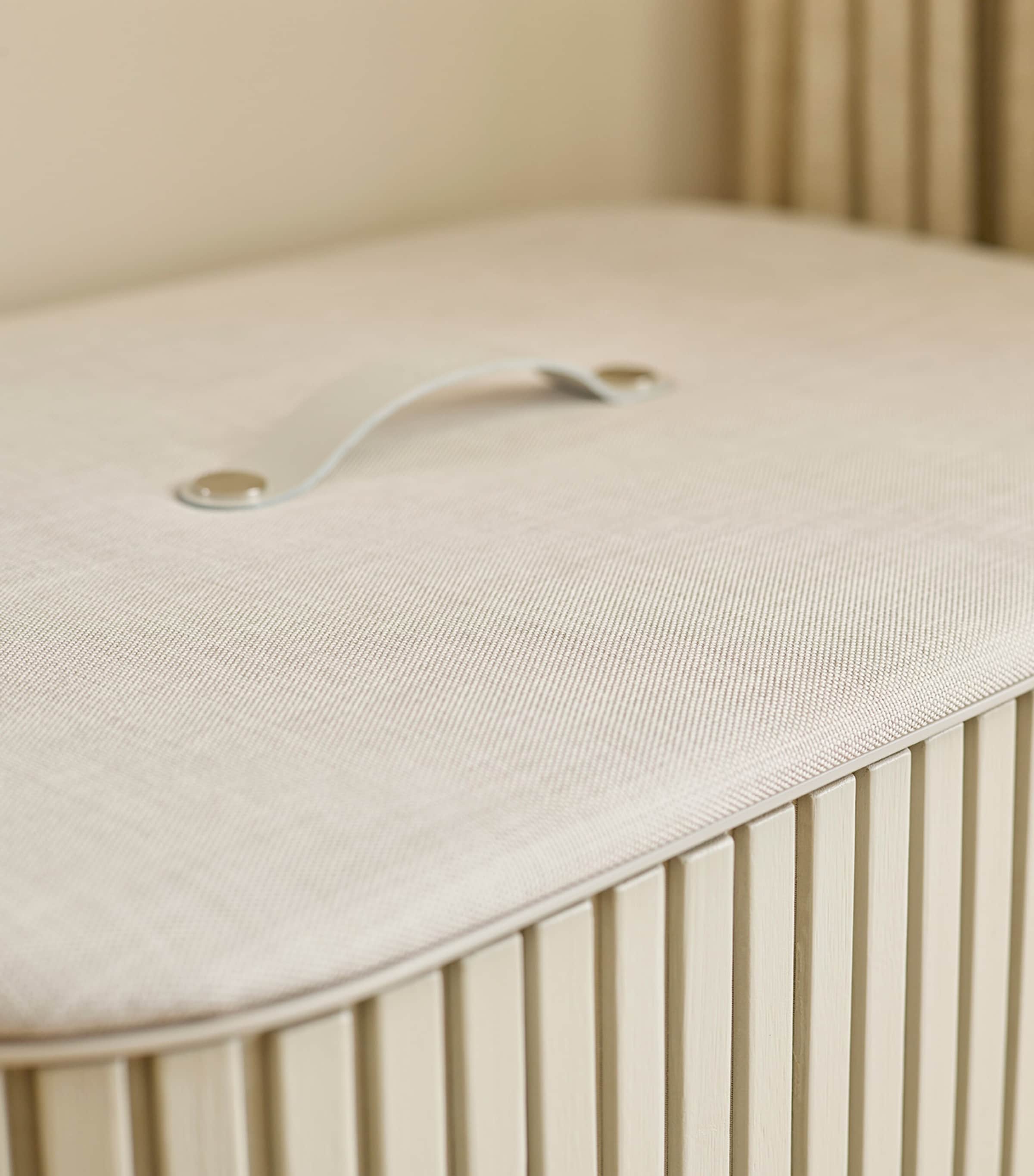 Tota Luxe Laundry Basket (90L) ECRU Image 5