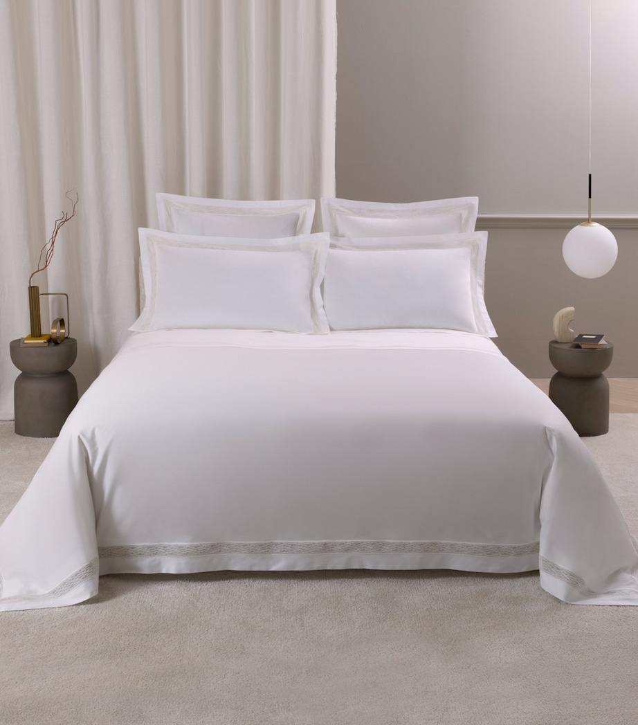 Frette Cotton Balance Lace Oxford Pillowcase (51cm x 71cm) Milk Image 5