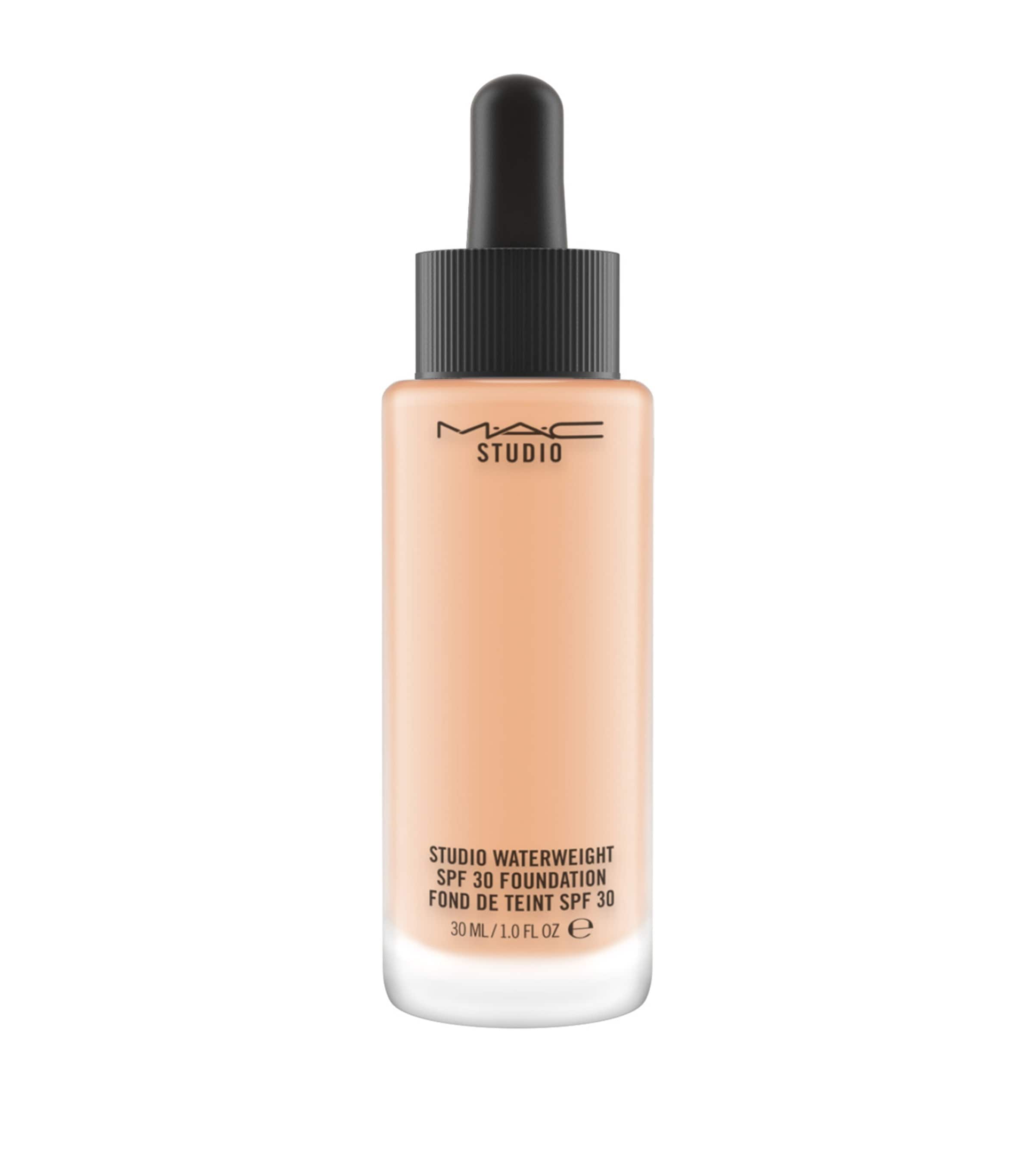 Studio Waterweight SPF 30 Foundation NW22 Image 1