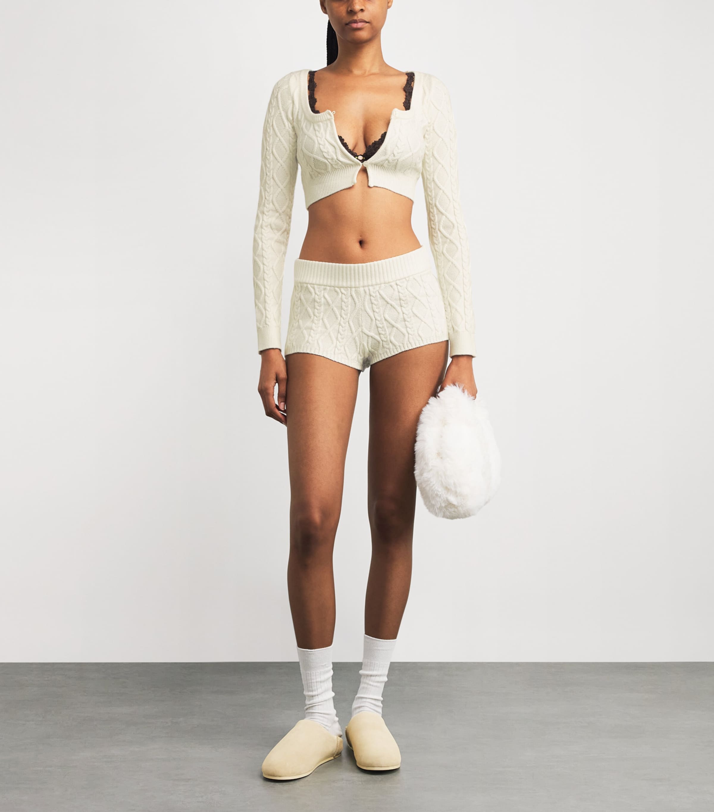 Cable-Knit Shorts IVORY Image 2