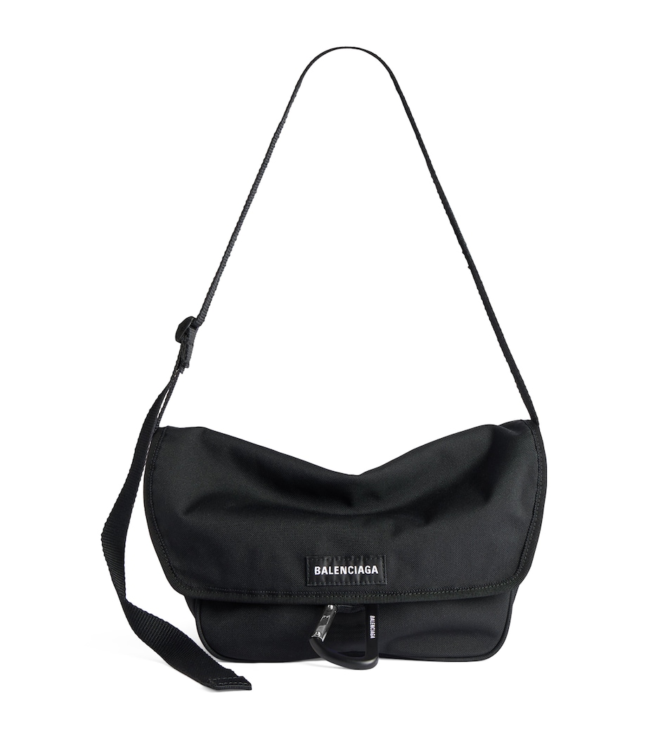 Explorer Flap Messenger Bag 1000 Image 1