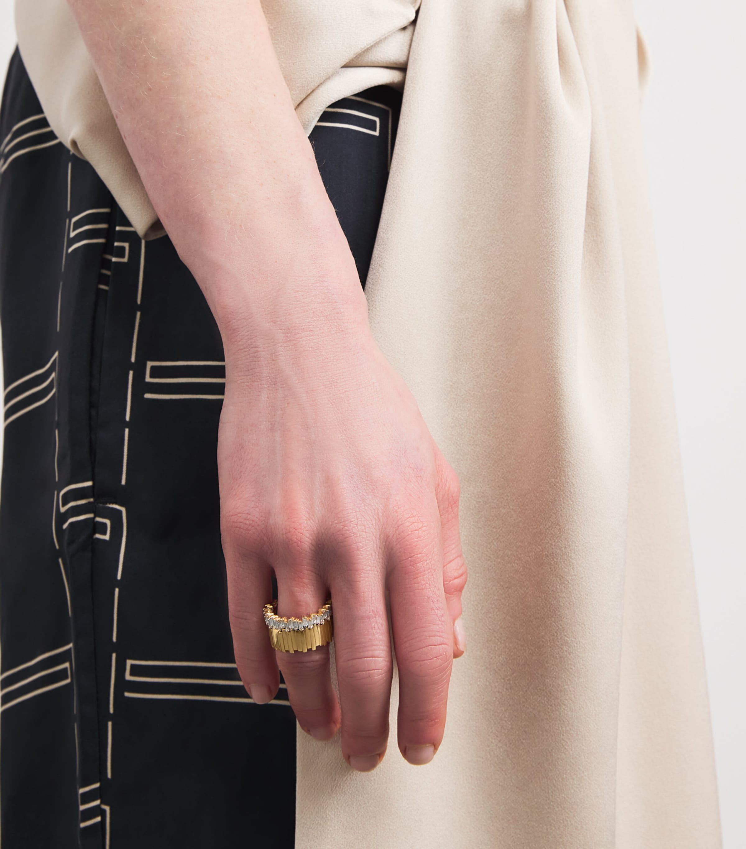 Suzanne Kalan Yellow Gold and Diamond Milli Stacker Eternity Ring (Size 7) Yg/wd Image 2
