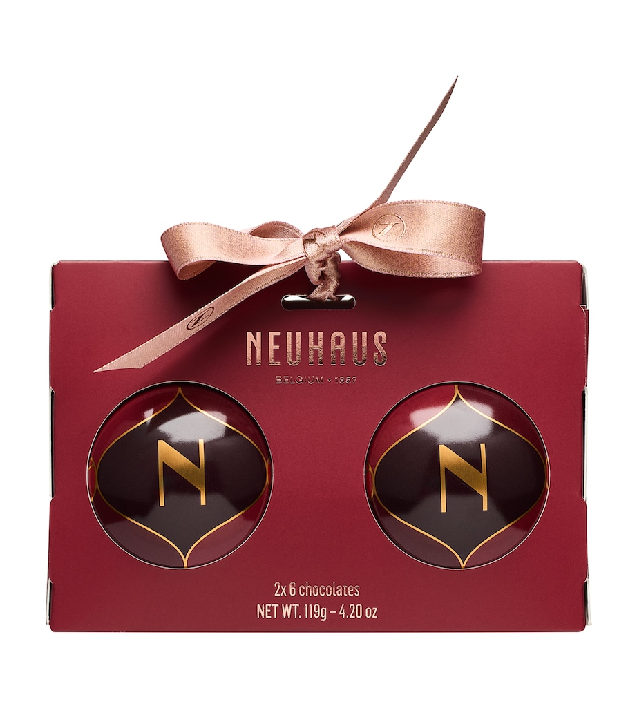 Set of 2 Chocolate Christmas Balls (119g) NO COLOUR Image 1