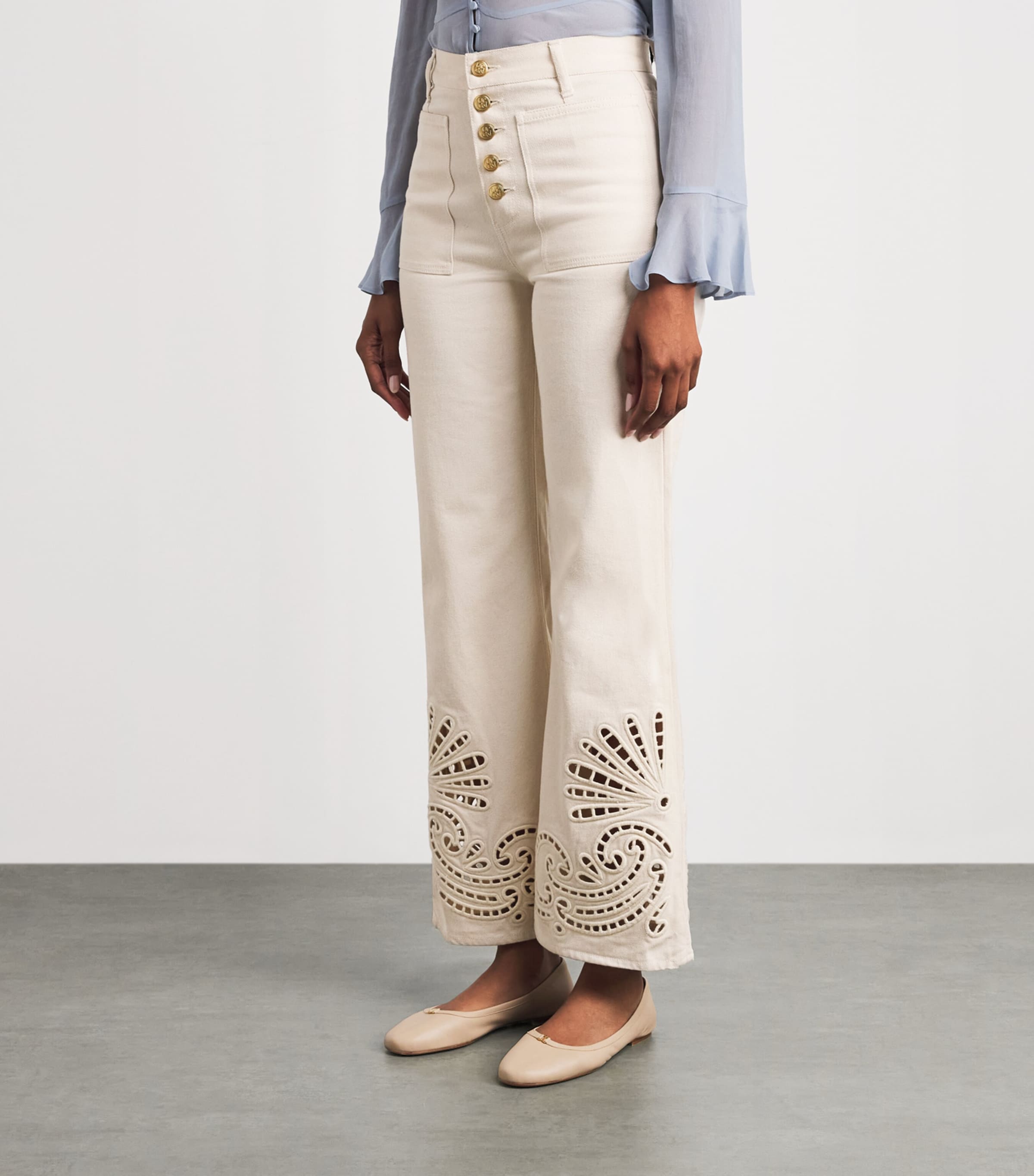 Ulla Johnson Womens Eyelet The Lou Flared Jeans Cowrie Image 4