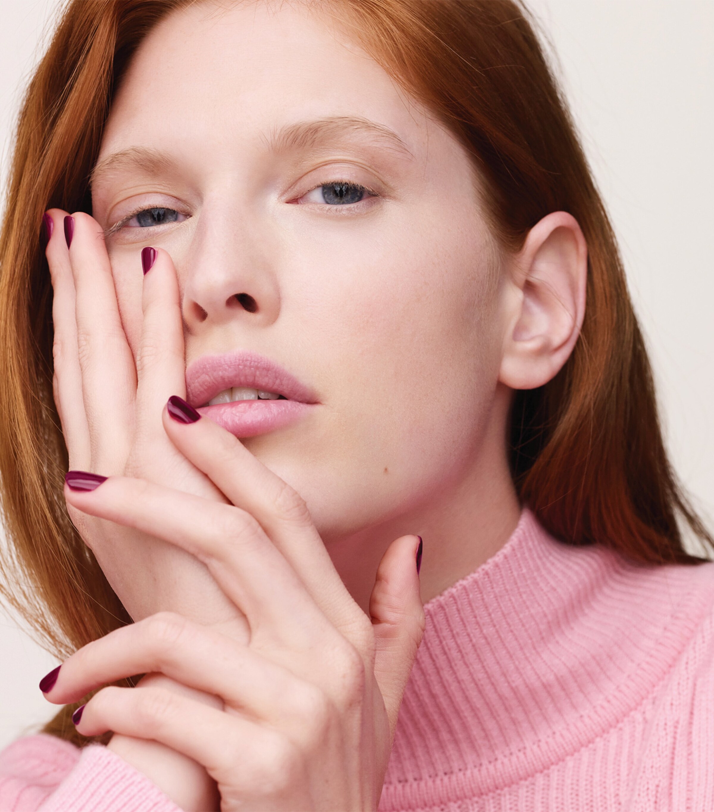 Les Mains Hermès Nail Enamel - 89 Violet Byzantin 89 VIOLET BYZANTIN Image 4