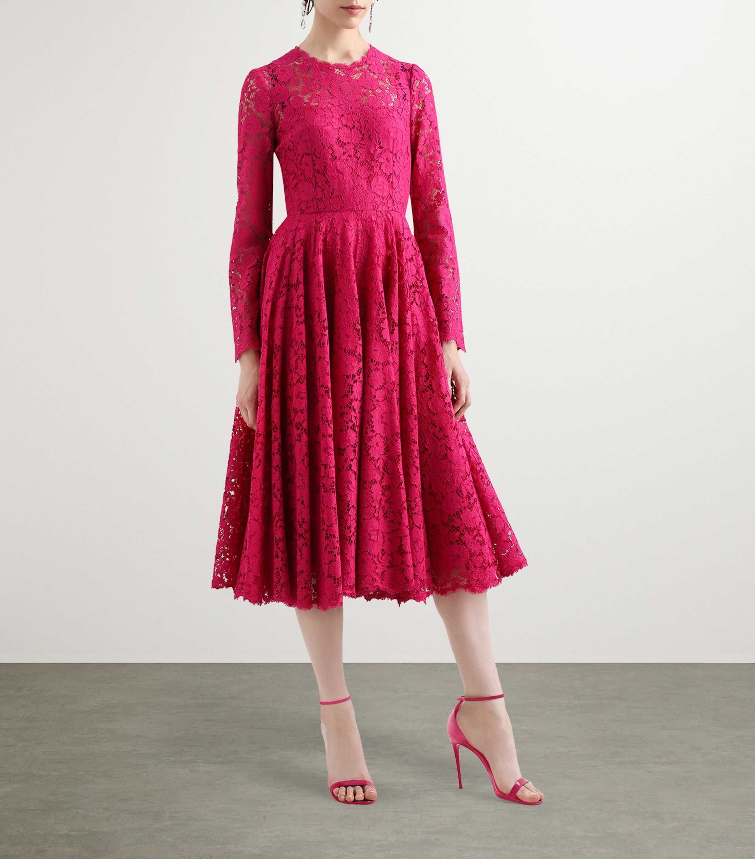 関税送料込Dolce & Gabbana Lace Trimmed Midi Dress Dolce & Gabbana Lace Midi Dress | Harrods CA