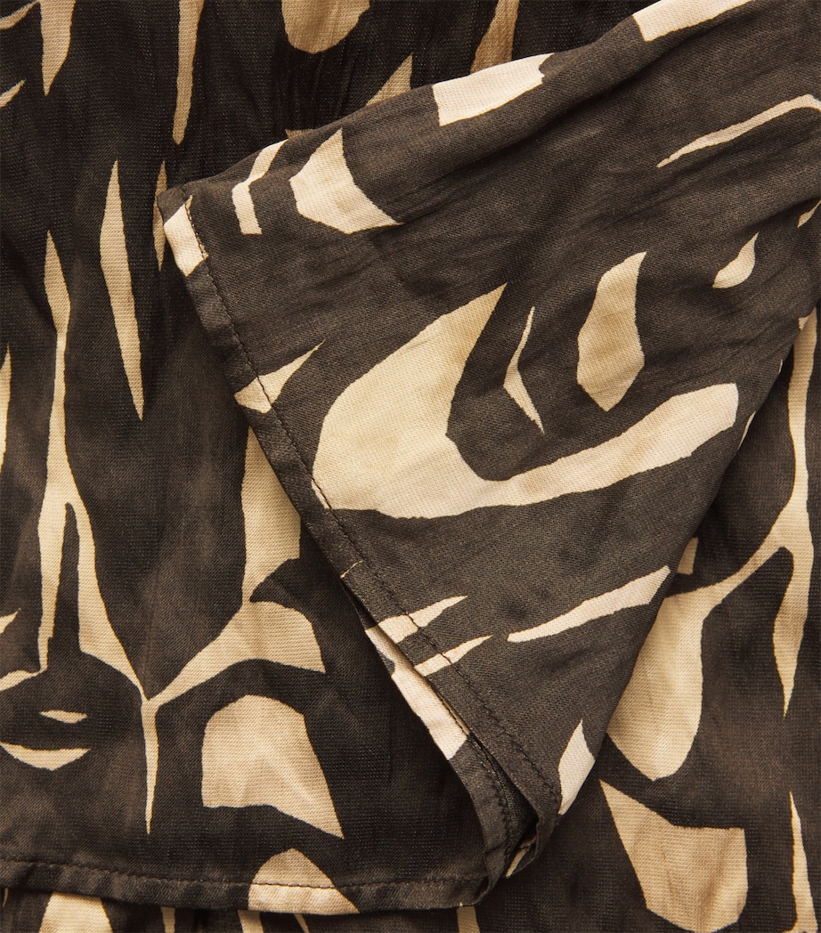 Printed Crinkle Zeyna Top COCOA/POWDER Image 6