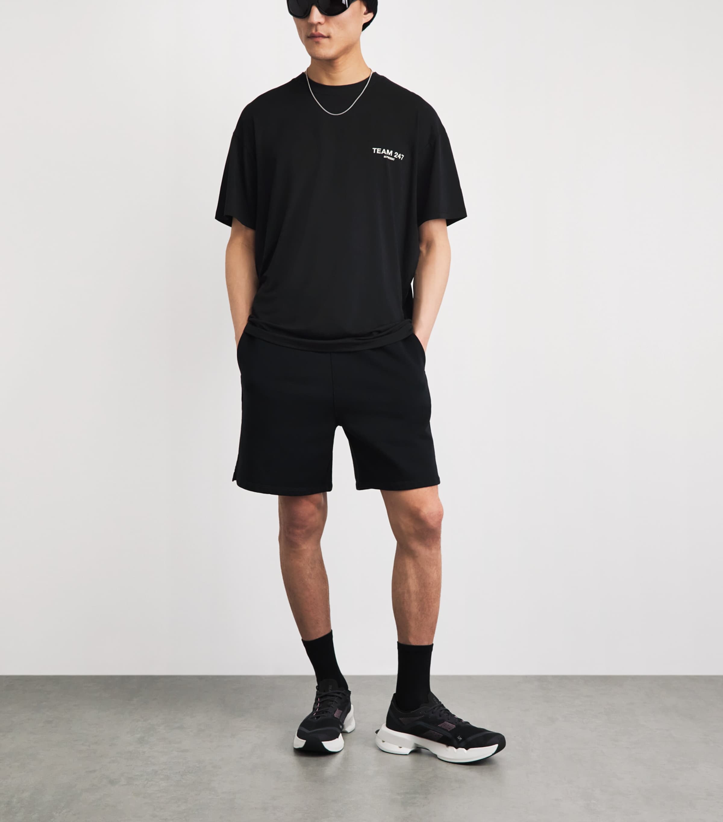 Represent 247 Mens Team 247 T-Shirt Jet Black Image 2