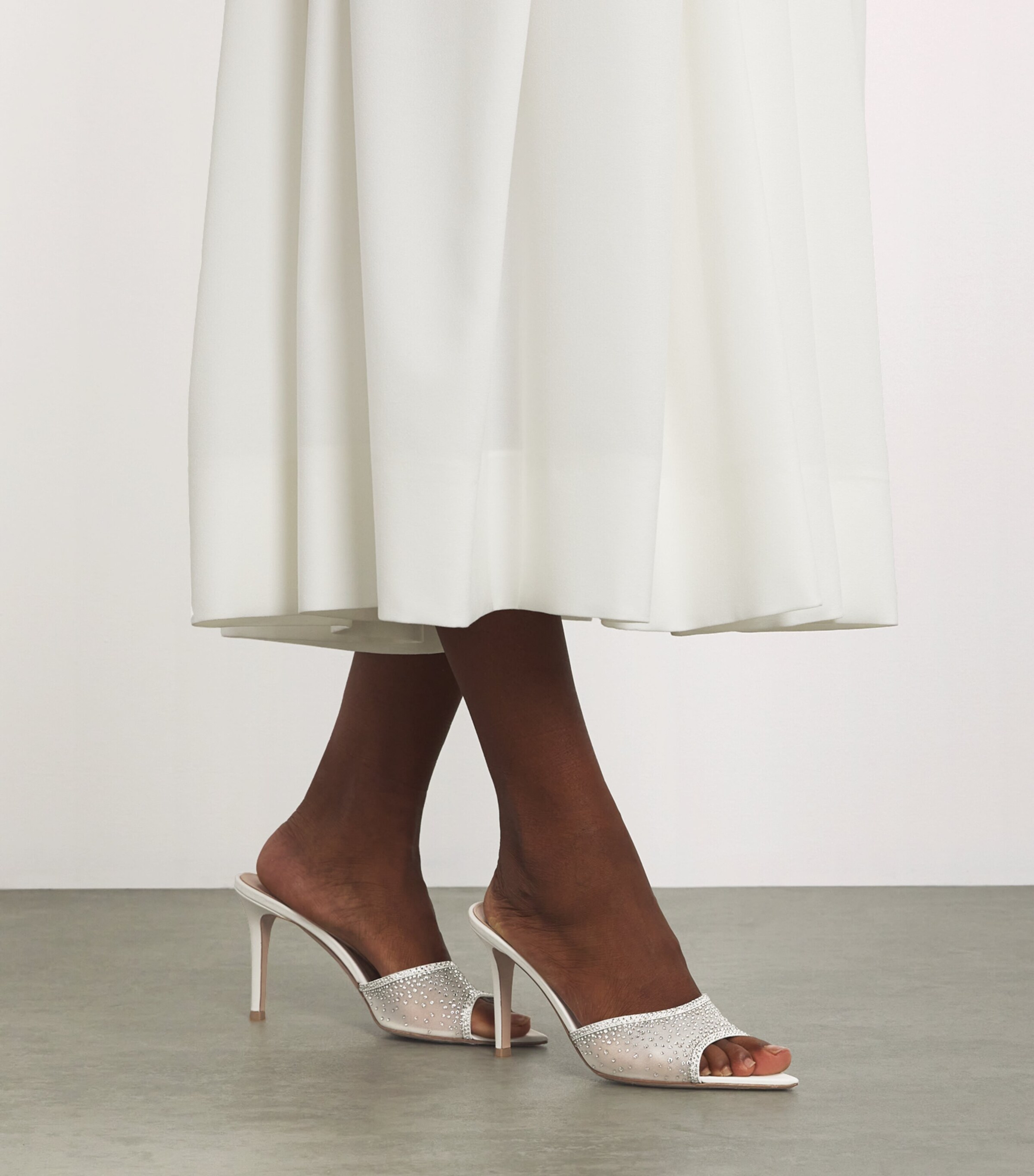 Gianvito Rossi Embellished Rania Mules 85 Beige Image 5