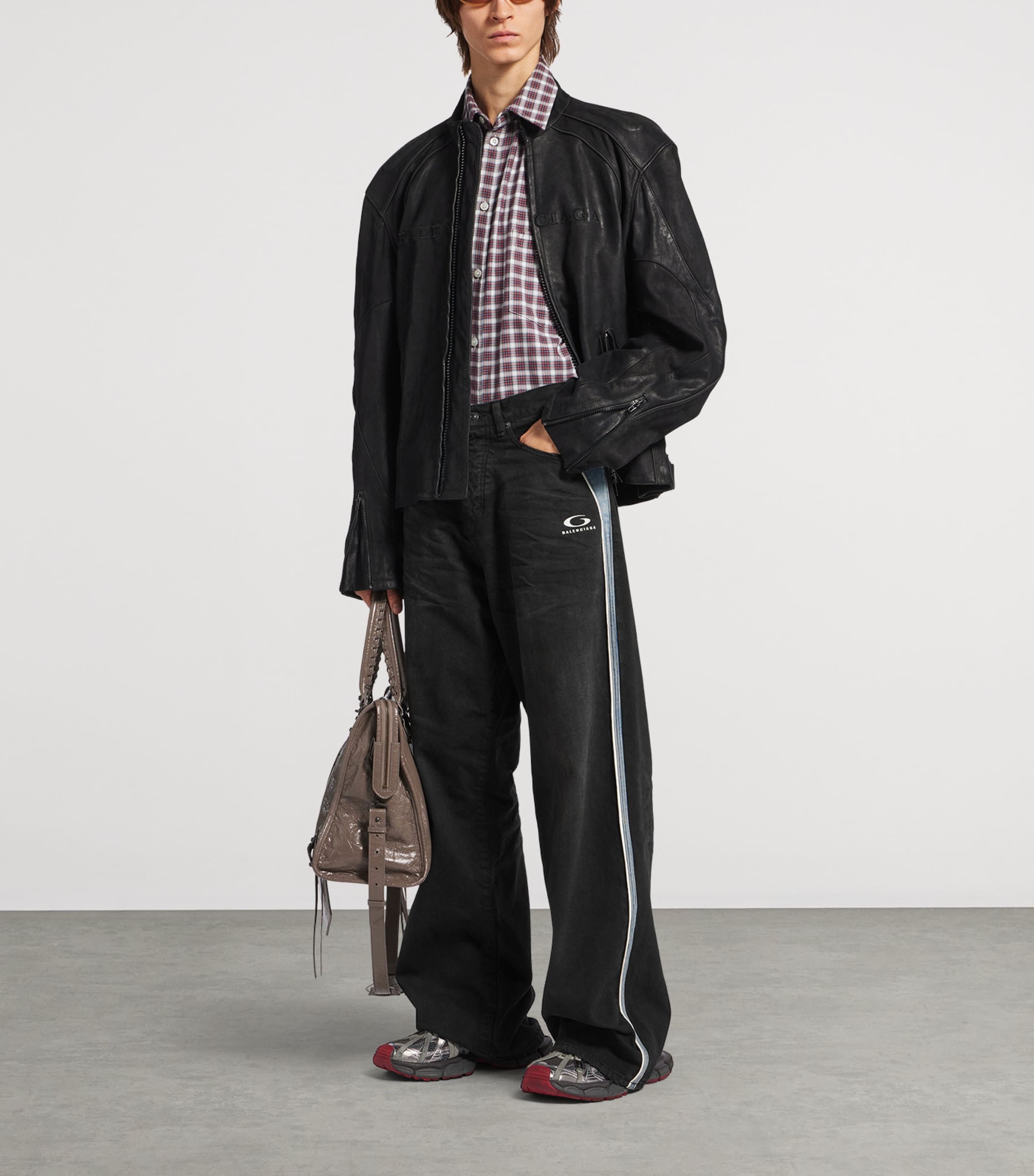 Balenciaga Mens Piping-Detail Wide-Leg Jeans Image 2