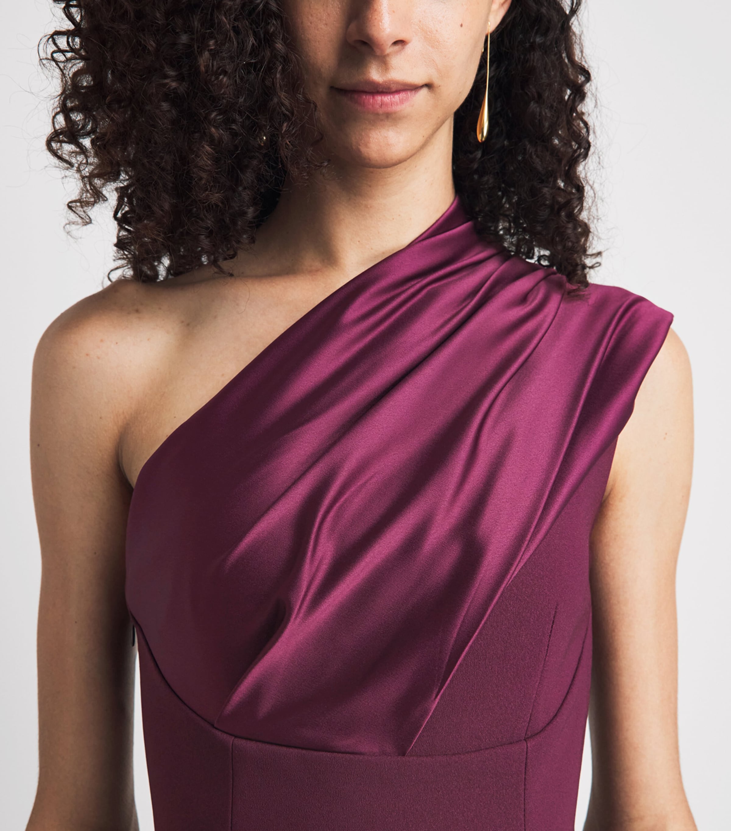 Solace London Womens One-Shoulder Satin Gabriela Gown Grape Image 3