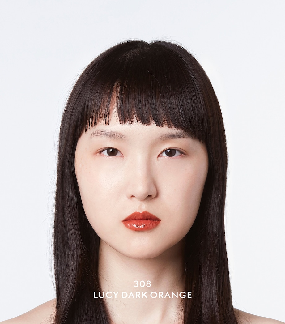 Gucci’s Rouge de Beauté Brillant Glow & Care Lip Colour 308 Image 4