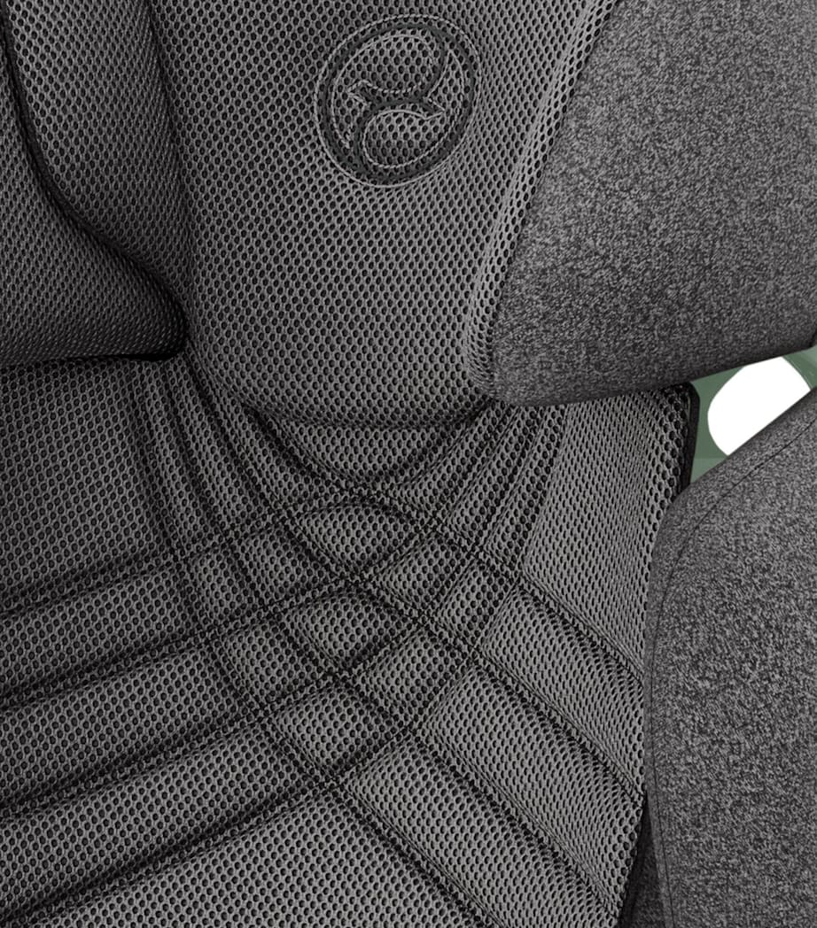 Solution T i-Fix Plus Car Seat DARK GREY Image 7