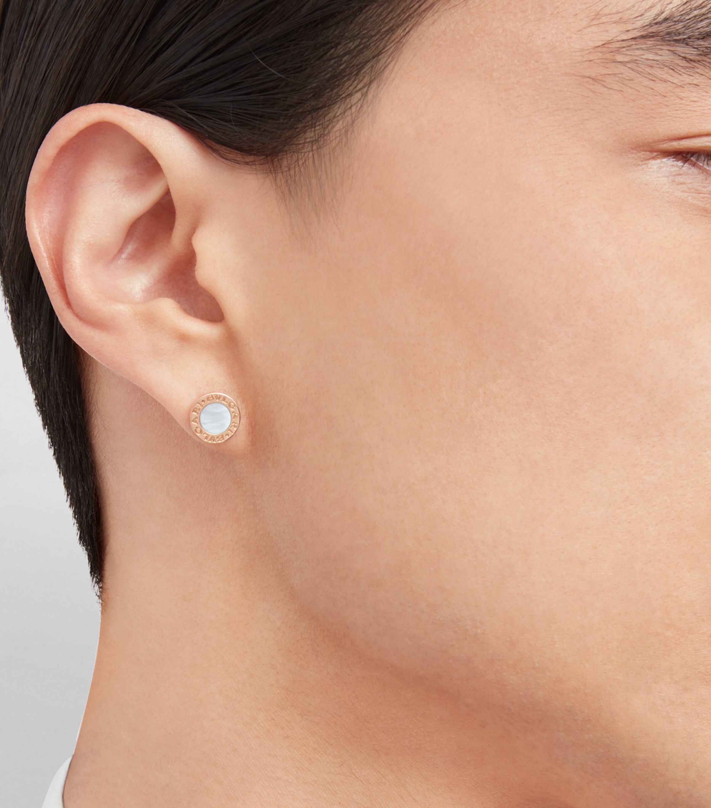 Rose Gold and Mother-of-Pearl BVLGARI BVLGARI Single Stud Earring PINK GOLD Image 4