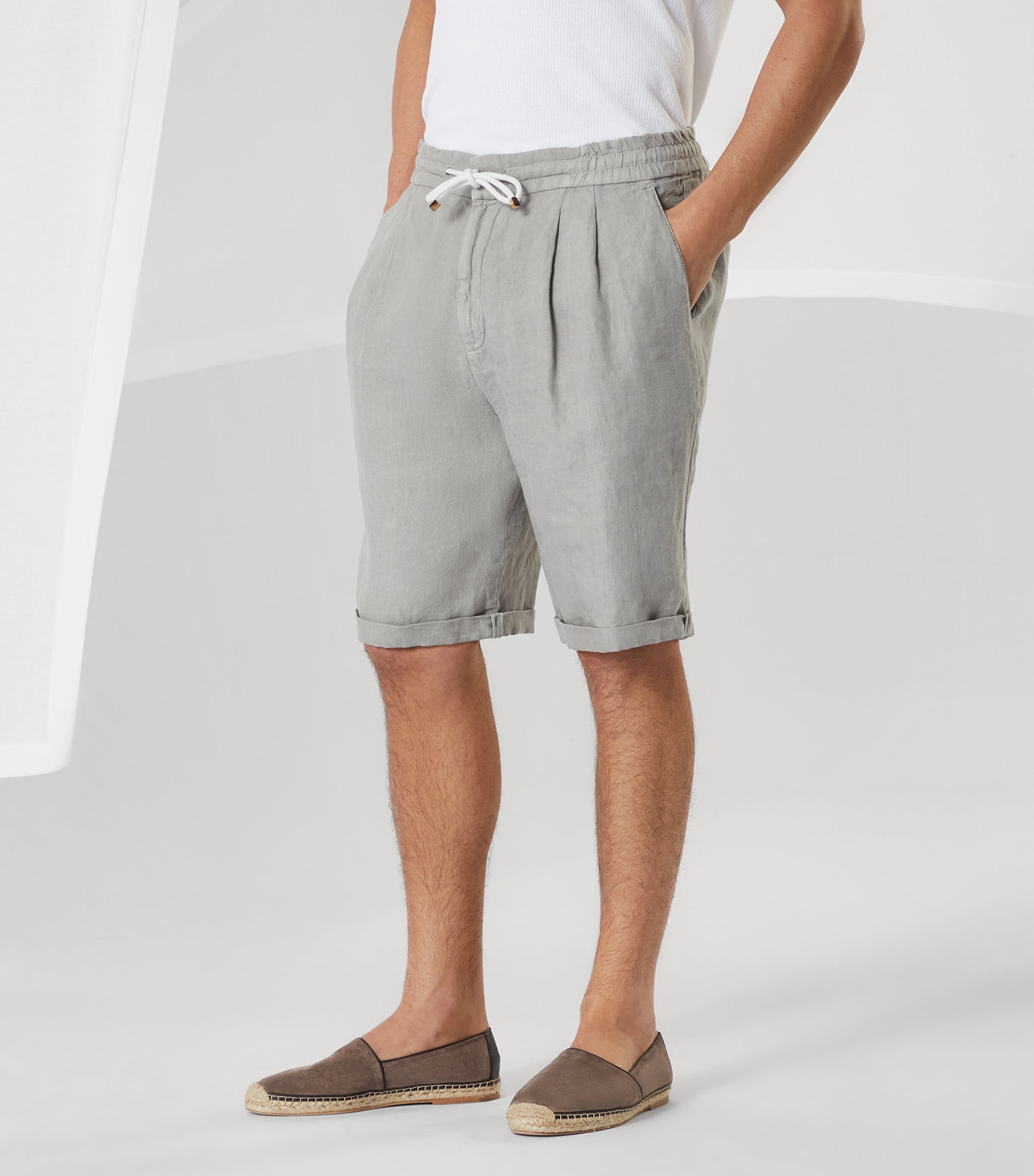 【関税込み】BRUNELLO CUCINELLI LINEN BERMUDA SHORTS Brunello Cucinelli Linen Bermuda Shorts | Harrods US